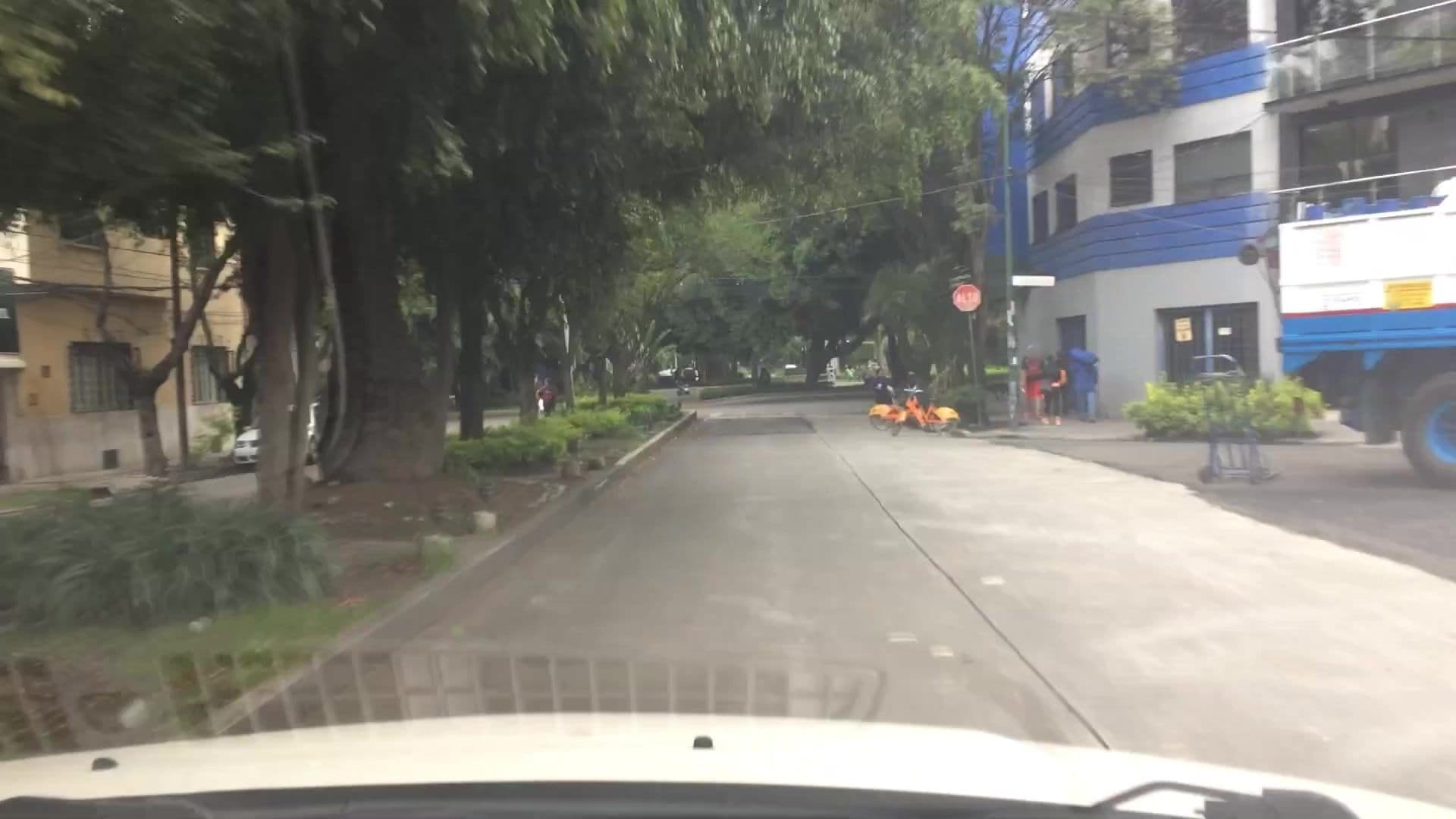 Street view near Hotel de Cuautla, Colonia del Valle — © lvl5 (CC BY-SA · Mapillary)