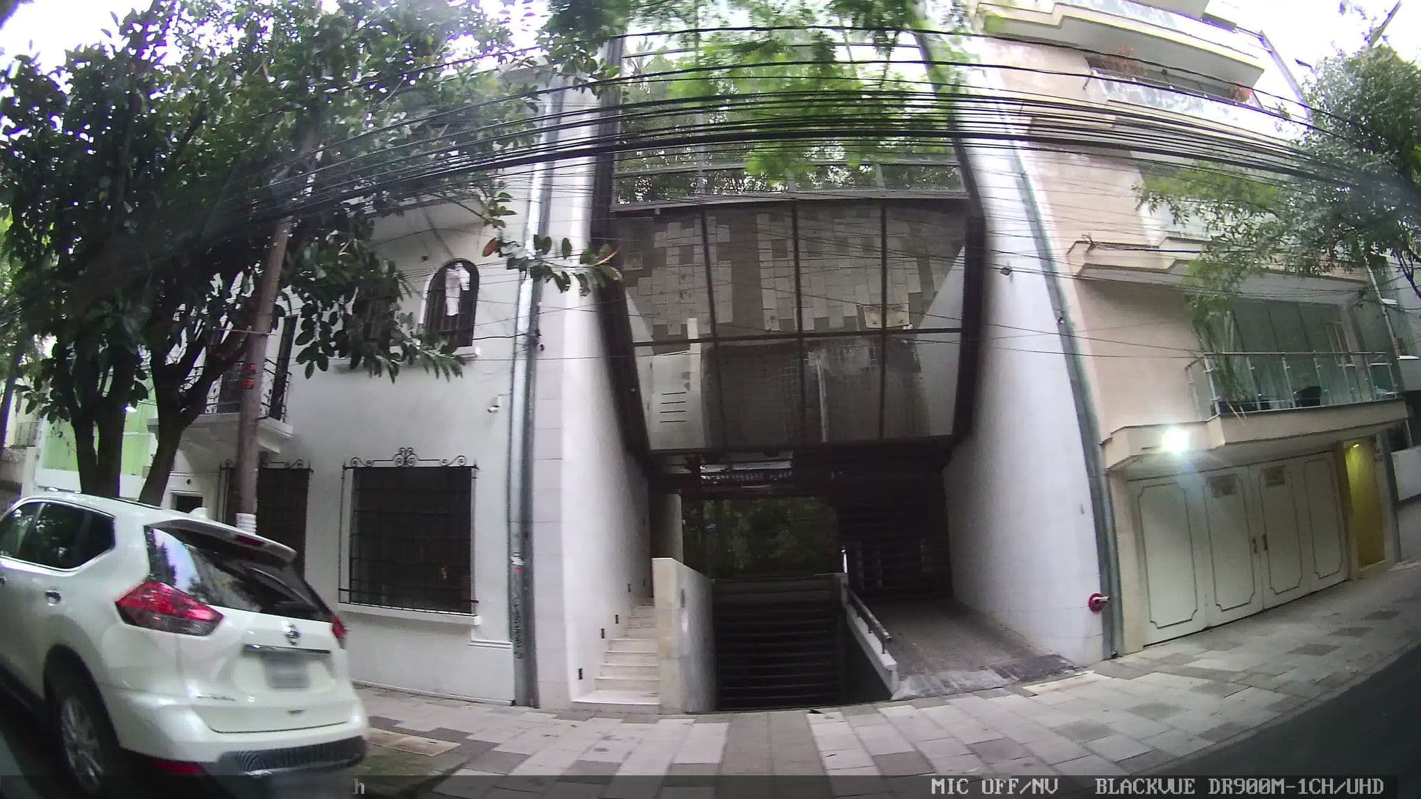 Street view near Urbn Hotel Condesa, Colonia del Valle — © kaart_4 (CC BY-SA · Mapillary)