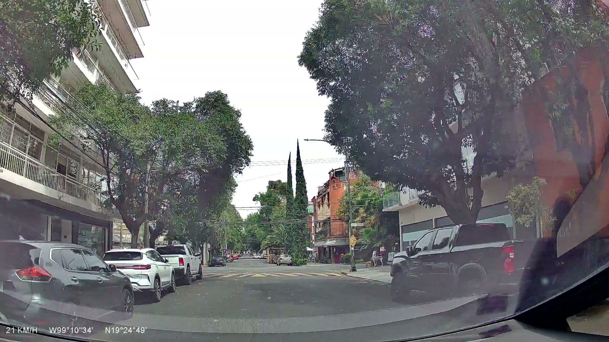 Street view near Fungi Hostel, Polanco — © vsalgado (CC BY-SA · Mapillary)