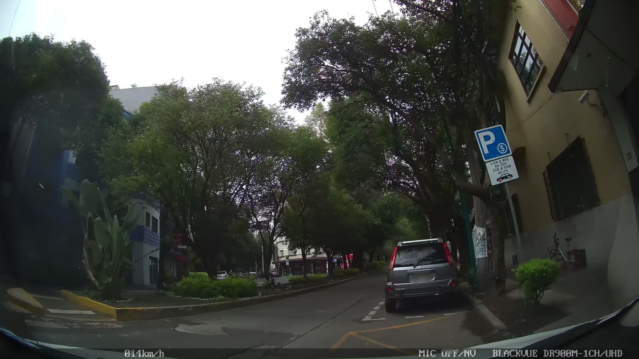 Street view near The Red Tree House, Colonia del Valle — © kaart_4 (CC BY-SA · Mapillary)