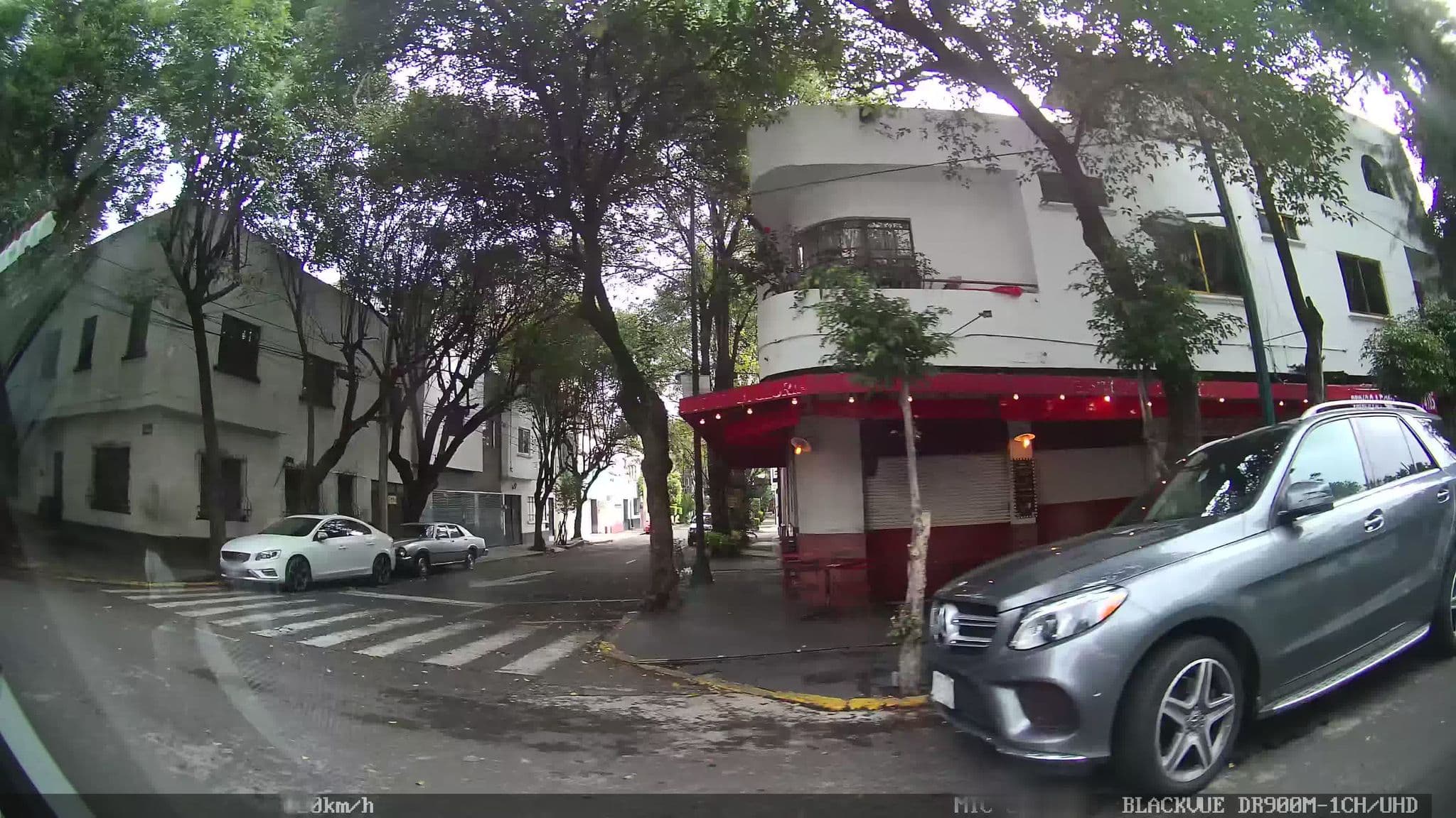 Street view near Contesa Amatalan 84, Colonia del Valle — © kaart_4 (CC BY-SA · Mapillary)