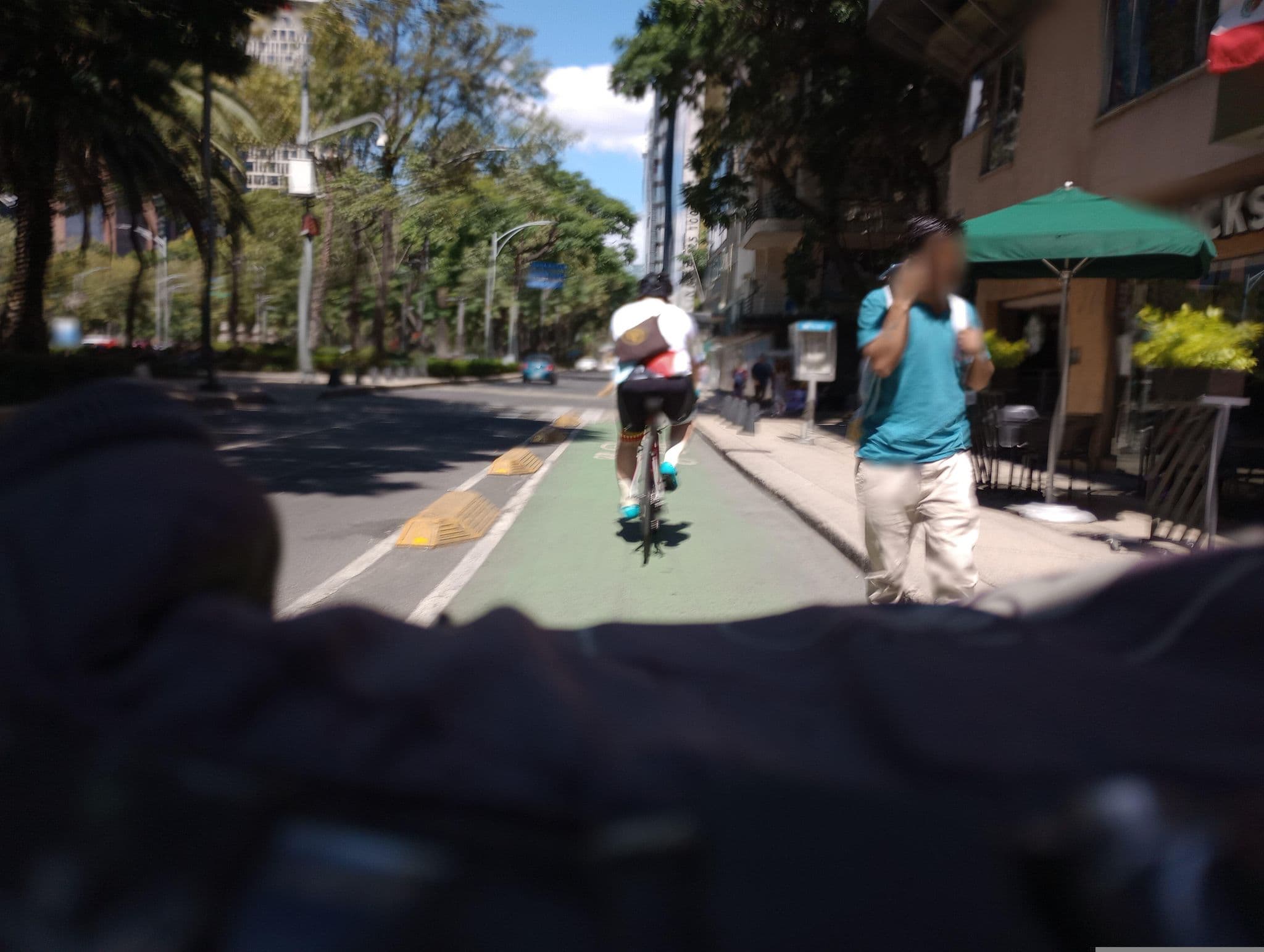 Street view near Hotel Mx Reforma, Cuauhtémoc — © chipo068 (CC BY-SA · Mapillary)
