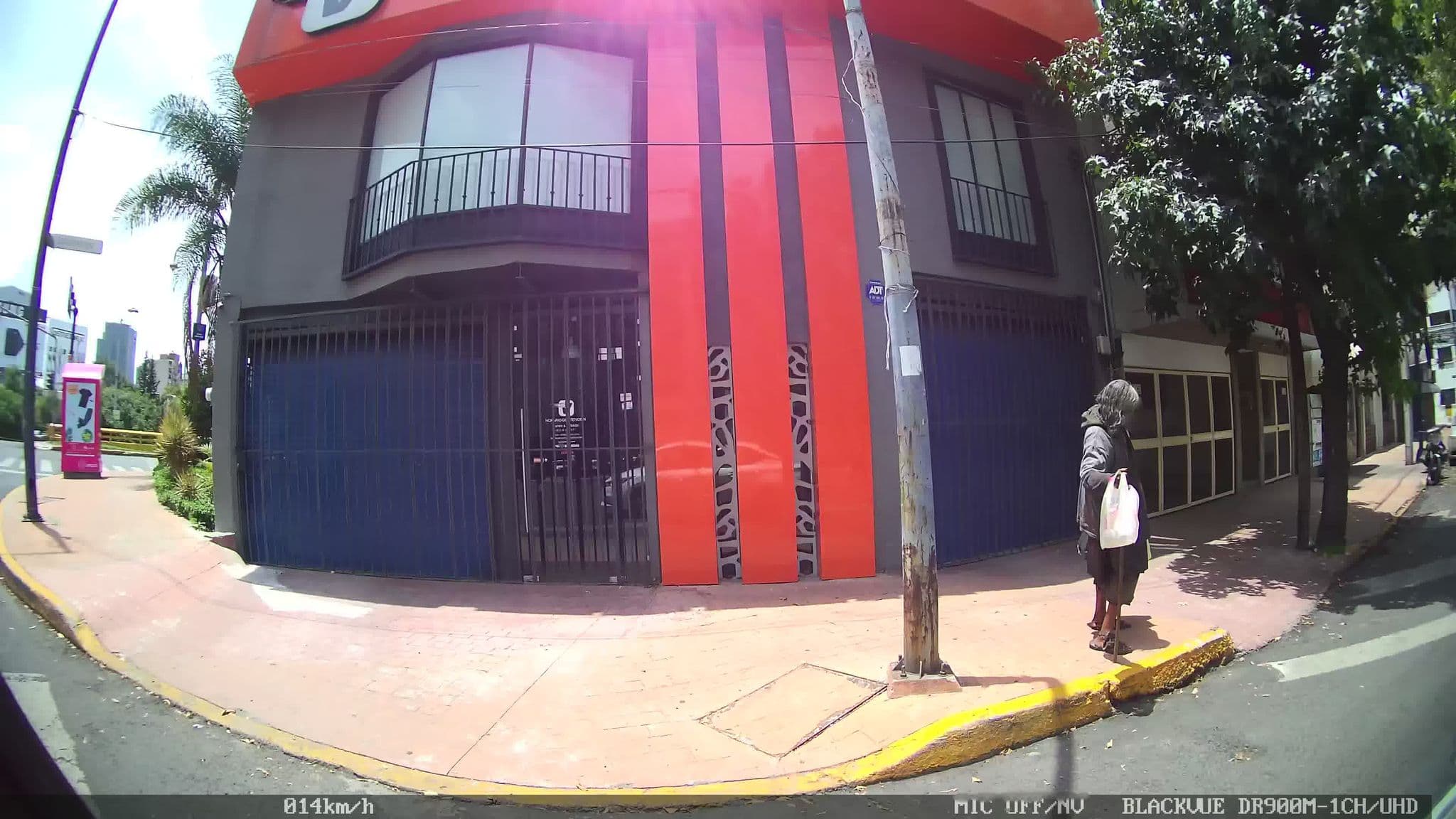 Street view near Darwin 8, Polanco — © kaart_2 (CC BY-SA · Mapillary)