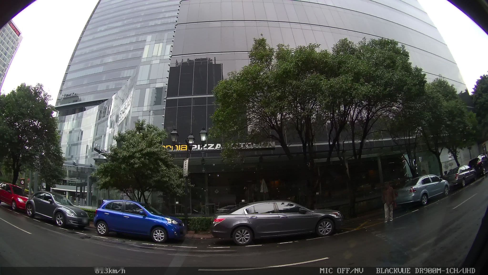 Street view near Marriott - swimming pool, Cuauhtémoc — © kaart_2 (CC BY-SA · Mapillary)