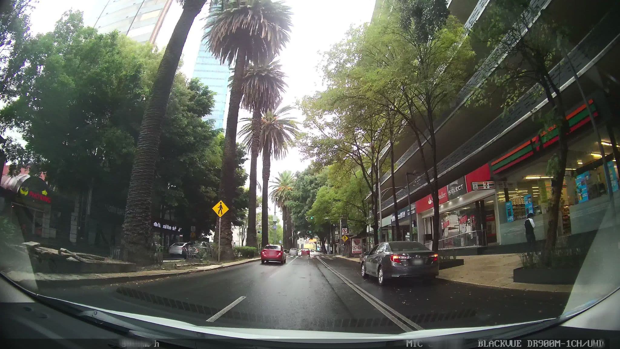Street view near Hotel Sierra Manzanillo, Cuauhtémoc — © kaart_2 (CC BY-SA · Mapillary)