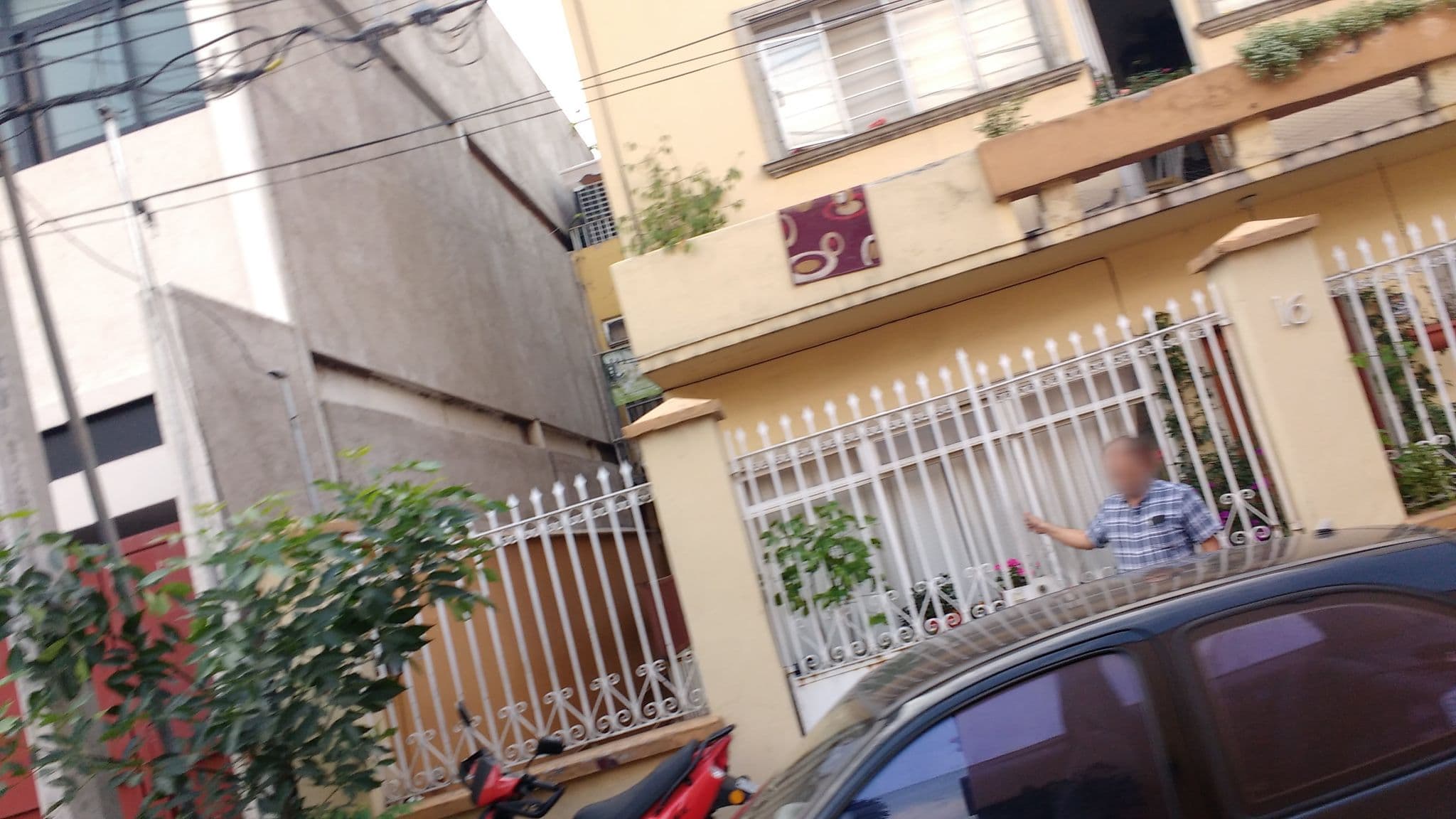 Street view near Doggers, Benito Juárez — © archaeomapper (CC BY-SA · Mapillary)