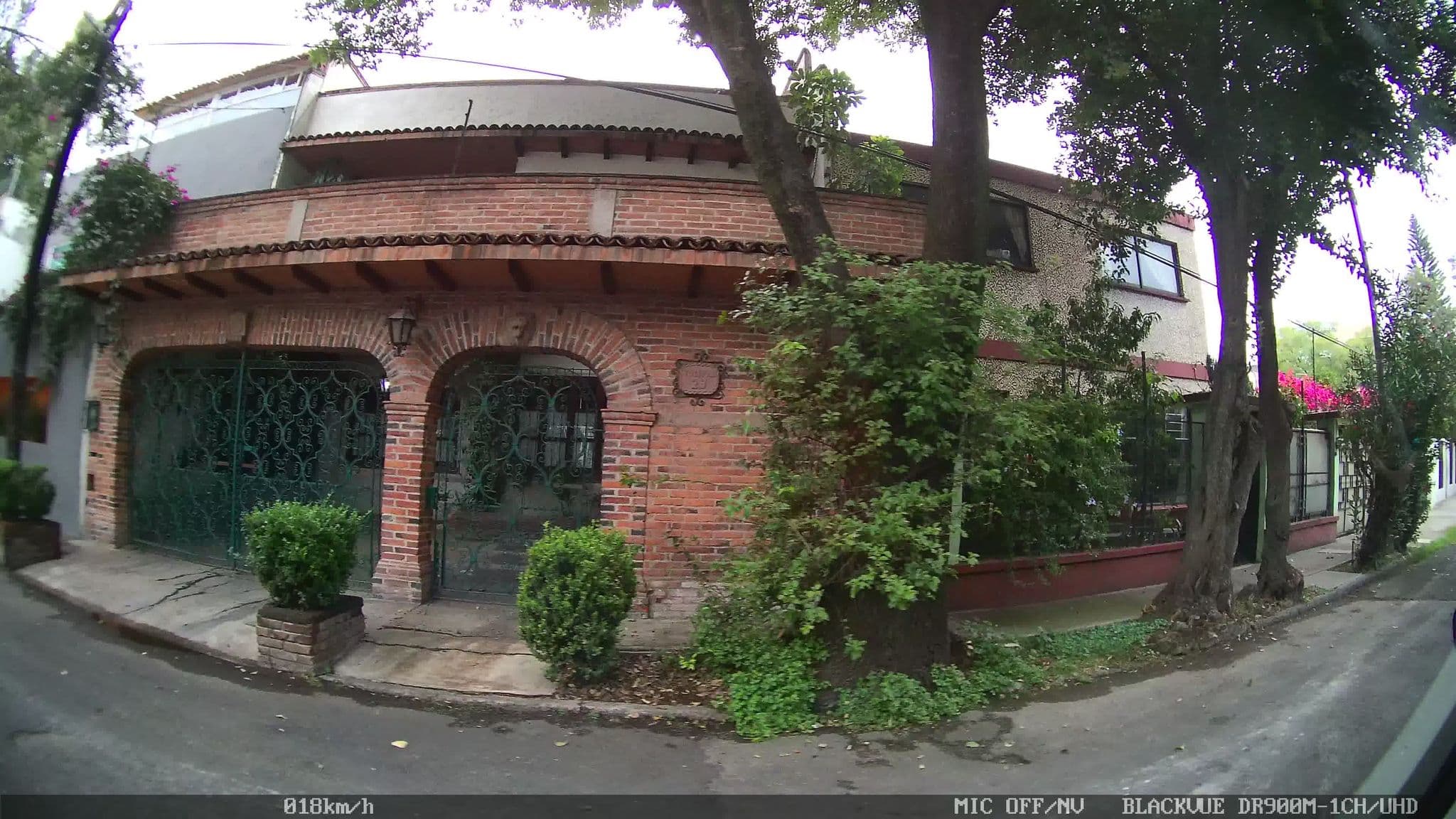 Street view near El Ventanal que Da A La Higuera, Coyoacán — © kaart_1 (CC BY-SA · Mapillary)