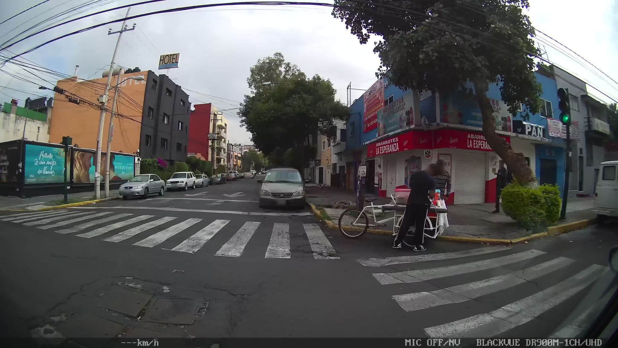 Street view near Tobali, Colonia del Valle — © kaart_4 (CC BY-SA · Mapillary)