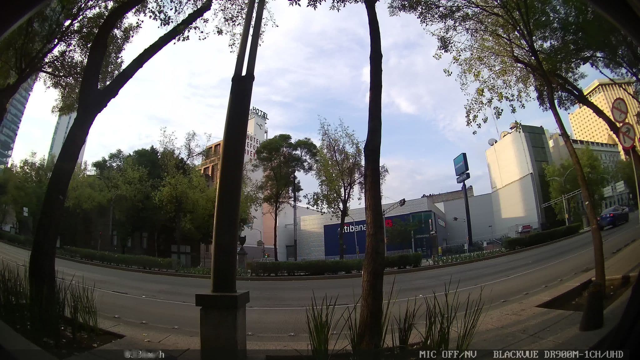 Street view near Hotel Reforma Avenue, Cuauhtémoc — © kaart_2 (CC BY-SA · Mapillary)