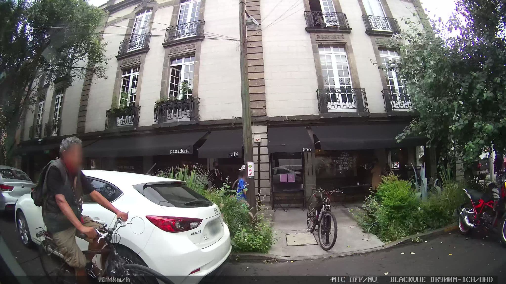 Street view near Sonder Parián, Cuauhtémoc — © kaart_4 (CC BY-SA · Mapillary)