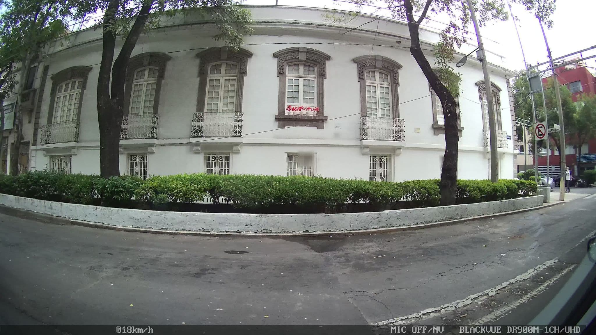 Street view near Xoma By Viadora, Colonia del Valle — © kaart_4 (CC BY-SA · Mapillary)