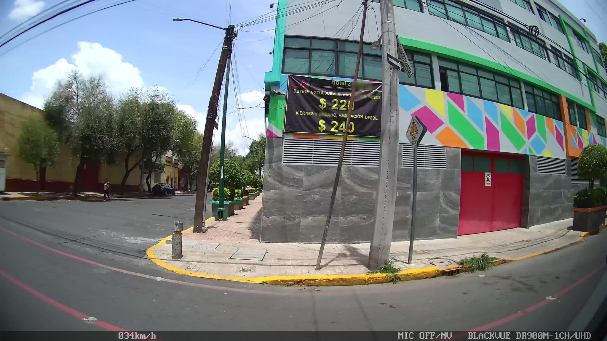 Street view near Servs de Hotel, Cuauhtémoc — © kaart_1 (CC BY-SA · Mapillary)