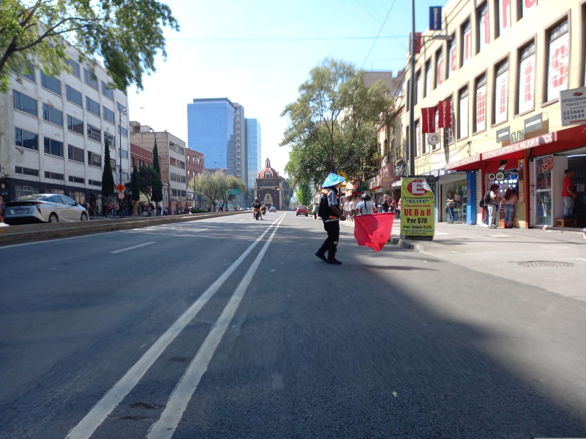 Street view near Hotel Boutique Cadillac, Mexico City — © BatmanIsReal (CC BY-SA · Mapillary)