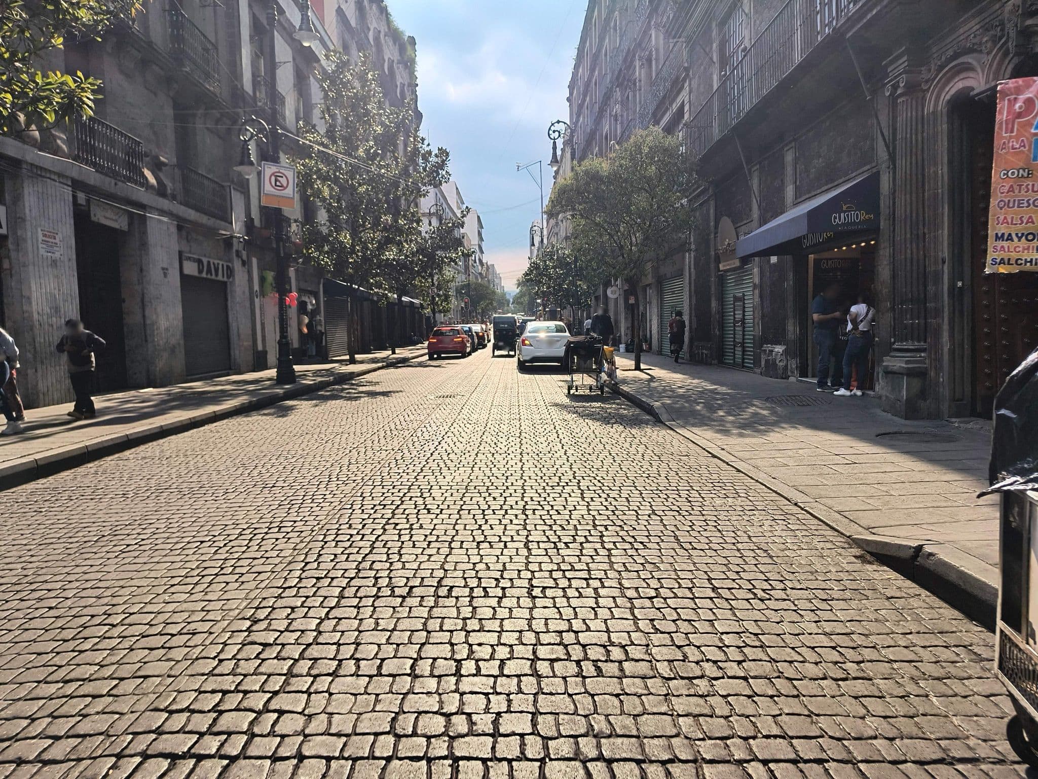 Street view near Hotel MX Centro, Mexico City — © mapeadora (CC BY-SA · Mapillary)