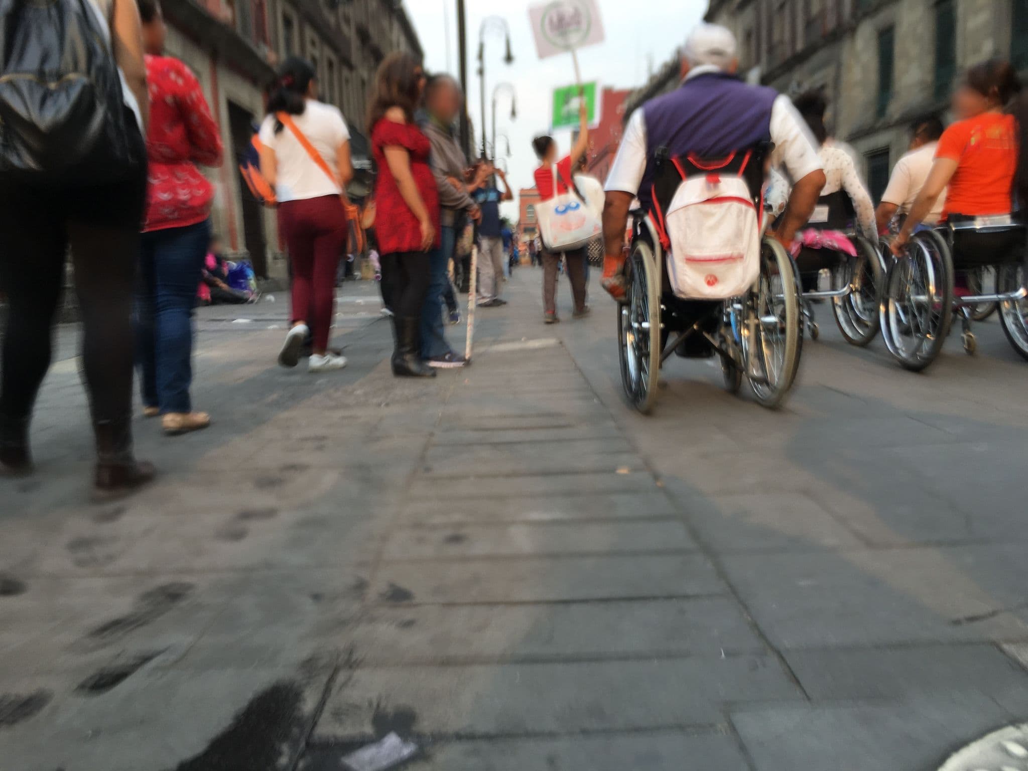 Street view near Hostel Amigo Zocalo, Mexico City — © ccossio (CC BY-SA · Mapillary)