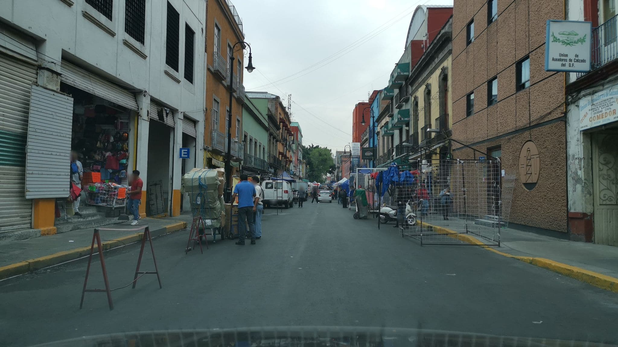 Street view near Hotel Tuxpan, Mexico City — © gchava85 (CC BY-SA · Mapillary)