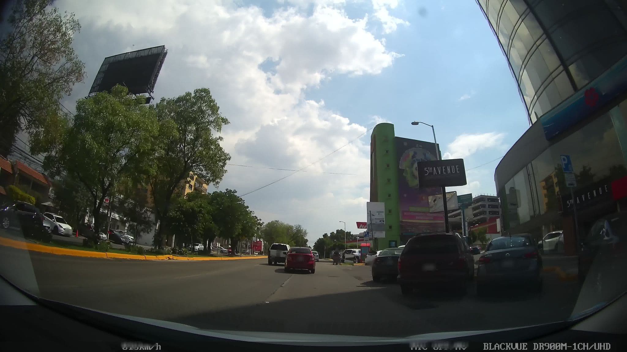 Street view near Rollal Holiday, Vista Hermosa — © kaart_2 (CC BY-SA · Mapillary)