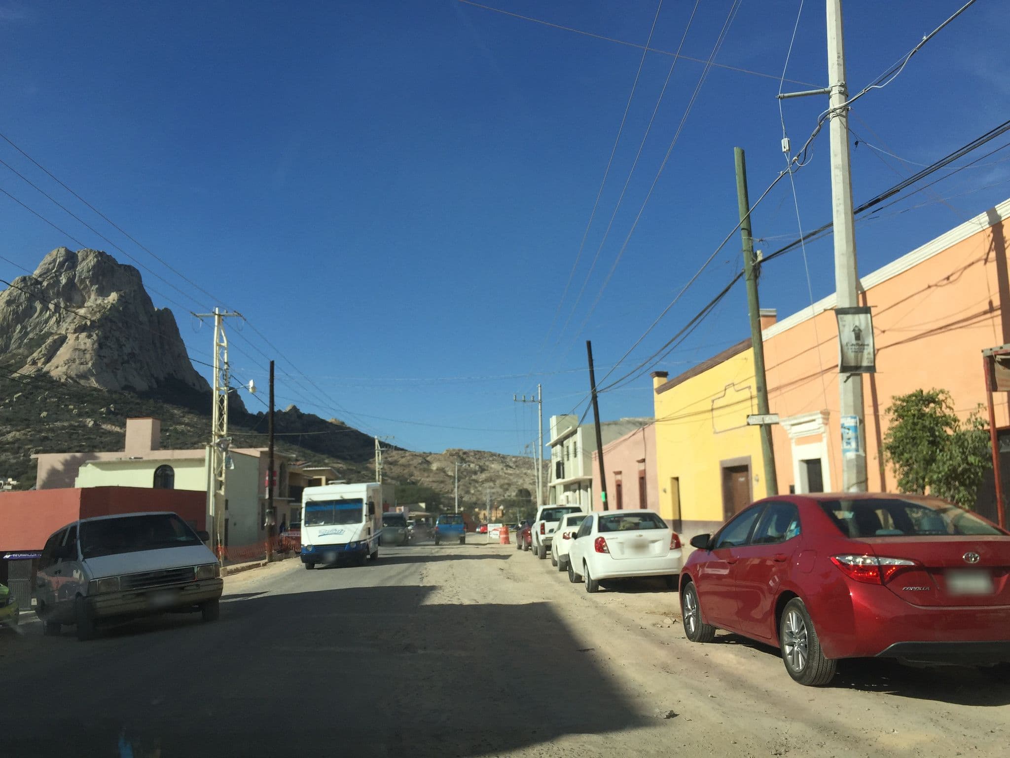Street view near Hotel Feregrino, Bernal — © mapeadora (CC BY-SA · Mapillary)