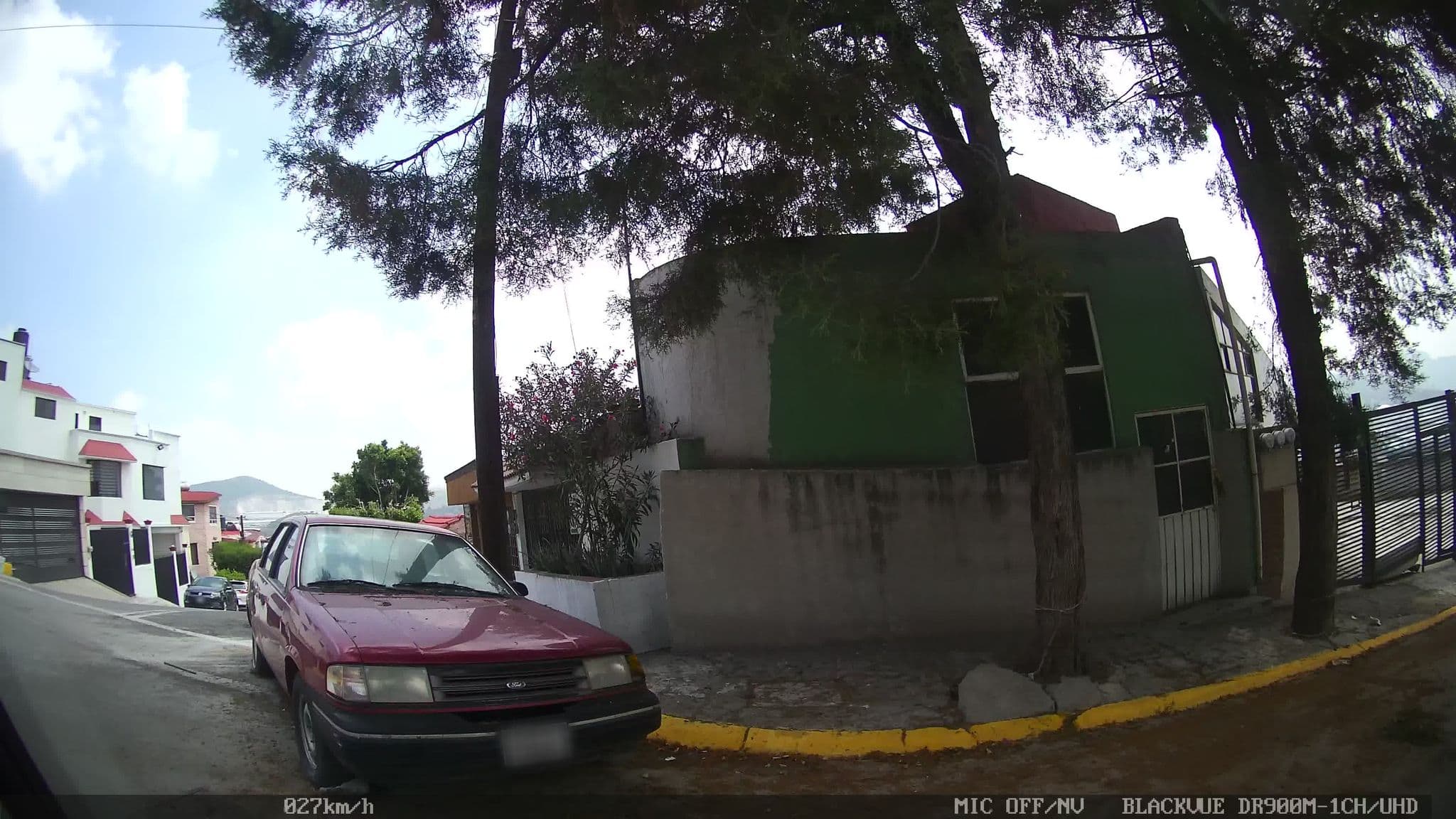 Street view near Holiday Inn Express, Tlalnepantla — © kaart_1 (CC BY-SA · Mapillary)
