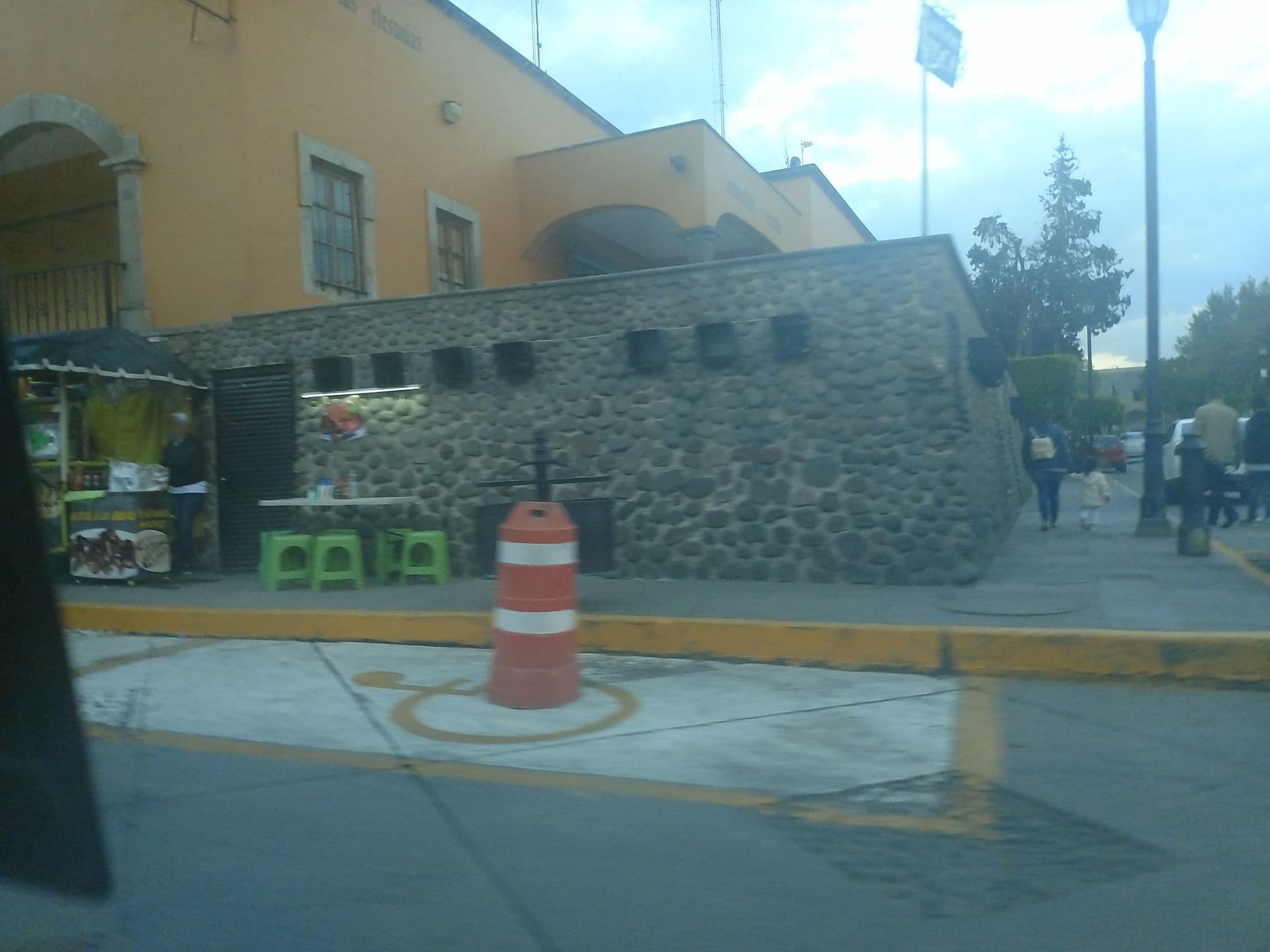 Street view near Locomotora Revolucionaria, Tepotzotlán — © eddie845 (CC BY-SA · Mapillary)