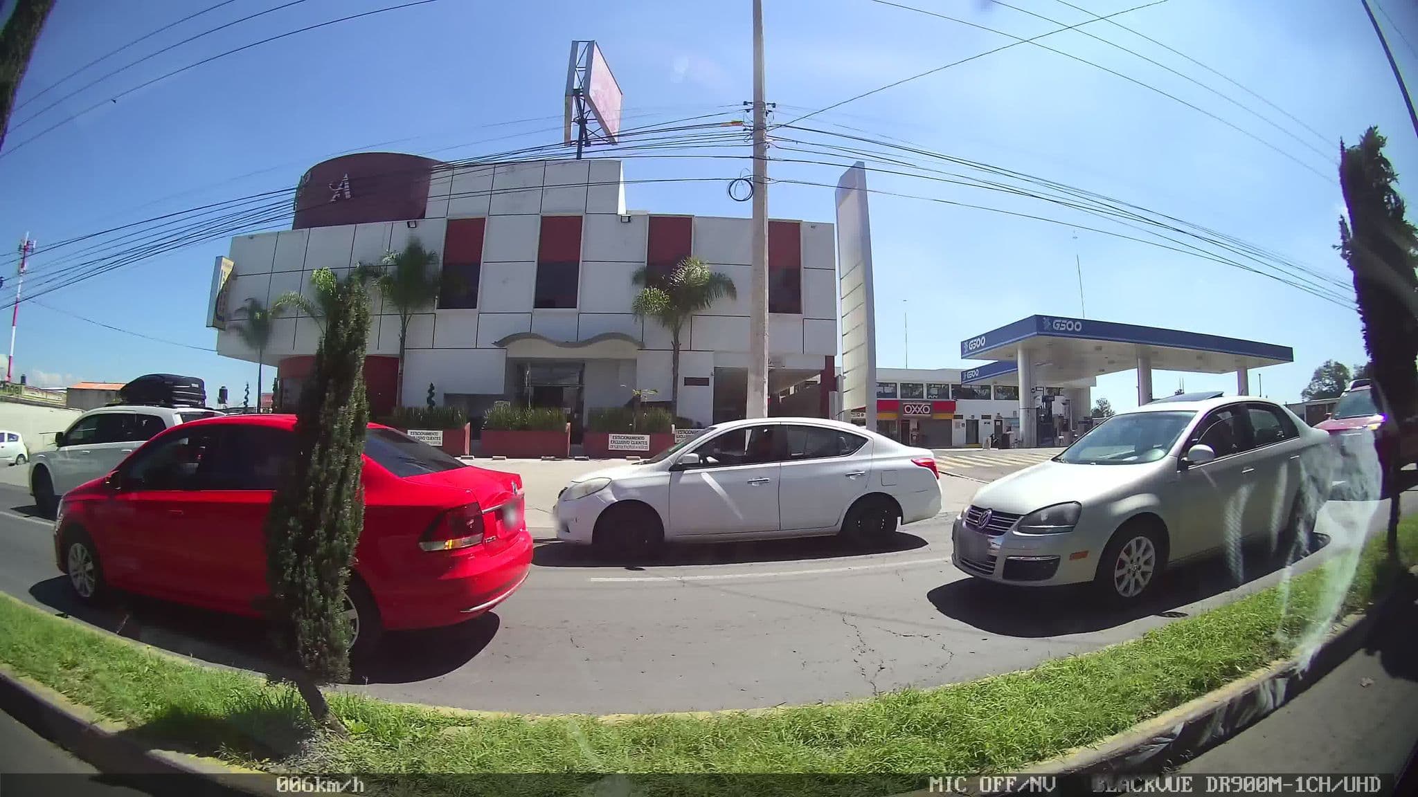Street view near Aruba, Ojo de Agua — © kaart_4 (CC BY-SA · Mapillary)