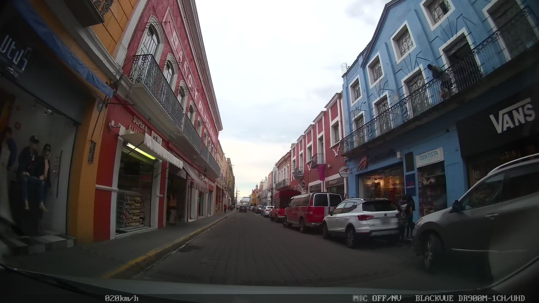 Street view near Hostal De La Tía Hotel, Atlixco — © kaart_4 (CC BY-SA · Mapillary)