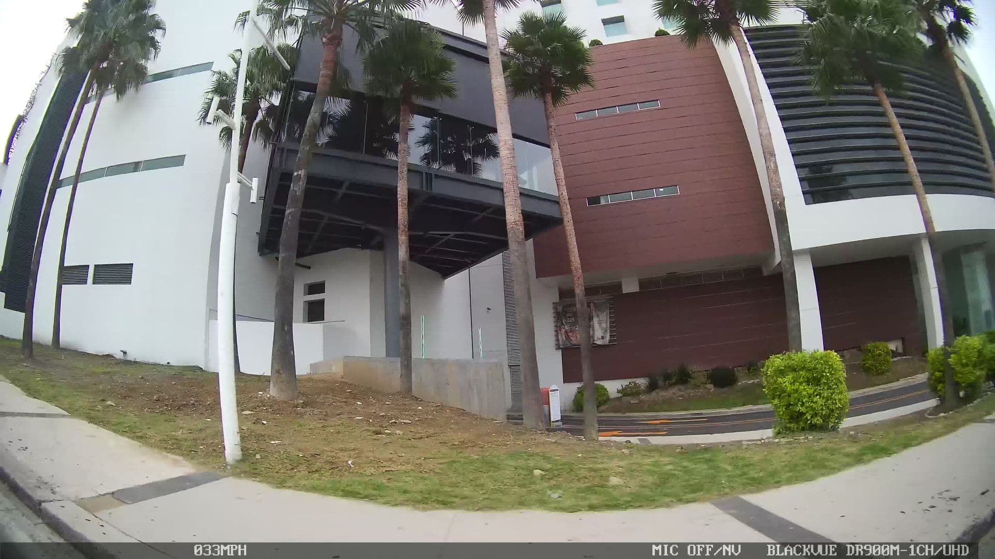 Street view near Fiesta Inn, Puebla — © kaart_2 (CC BY-SA · Mapillary)