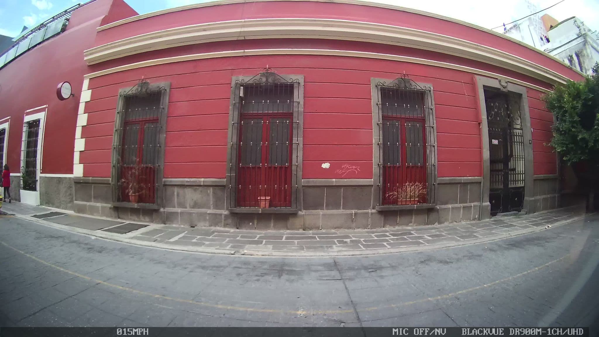 Street view near El Sueño Hotel, Puebla — © kaart_4 (CC BY-SA · Mapillary)