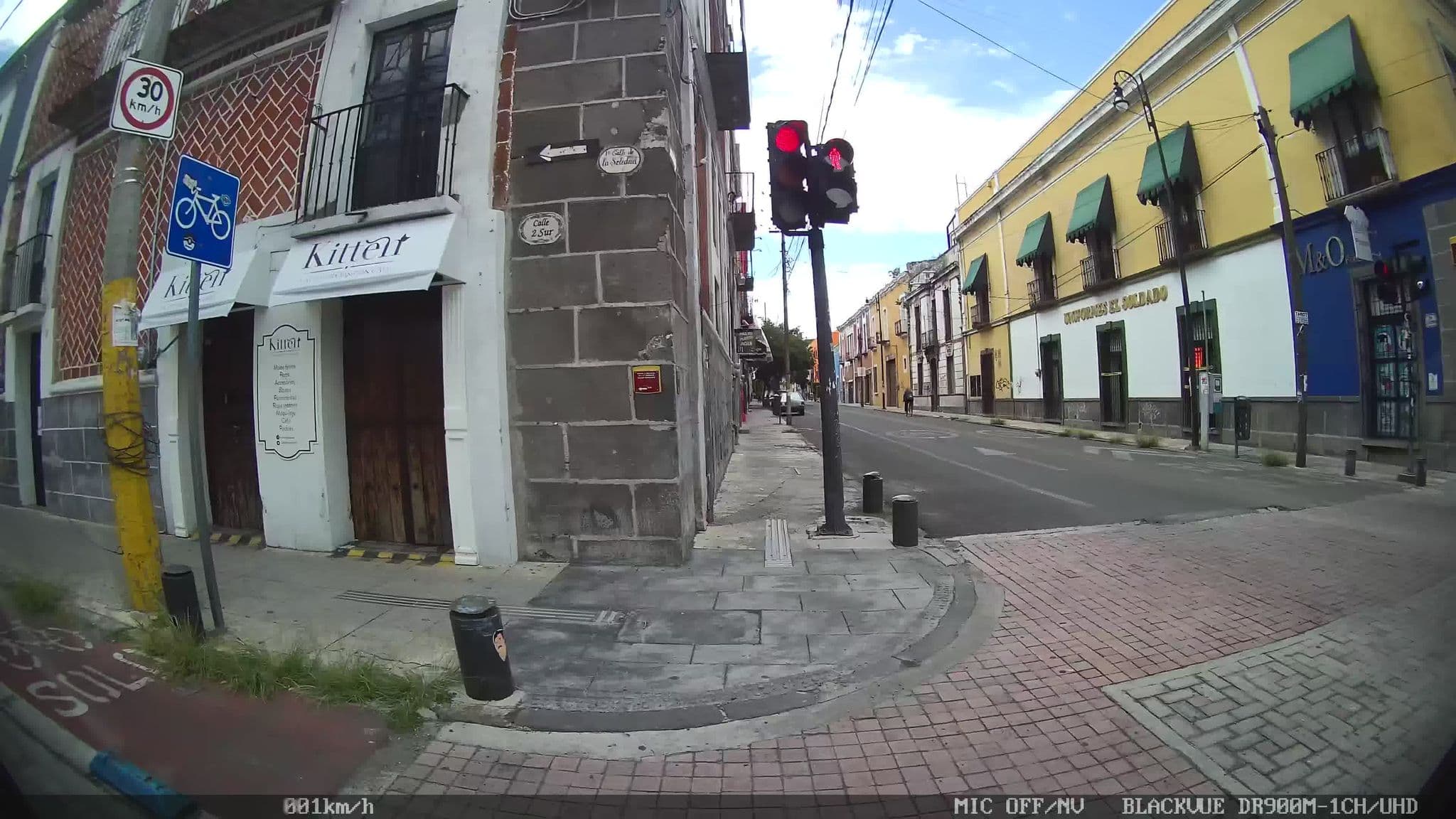 Street view near Hotel Boutique Secretos de Puebla, Puebla — © kaart_4 (CC BY-SA · Mapillary)