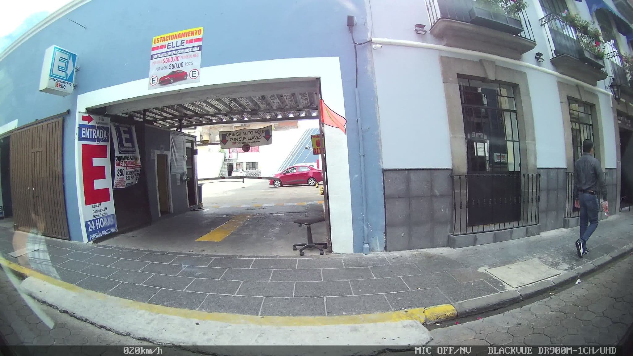 Street view near Hotel Diana, Puebla — © kaart_4 (CC BY-SA · Mapillary)