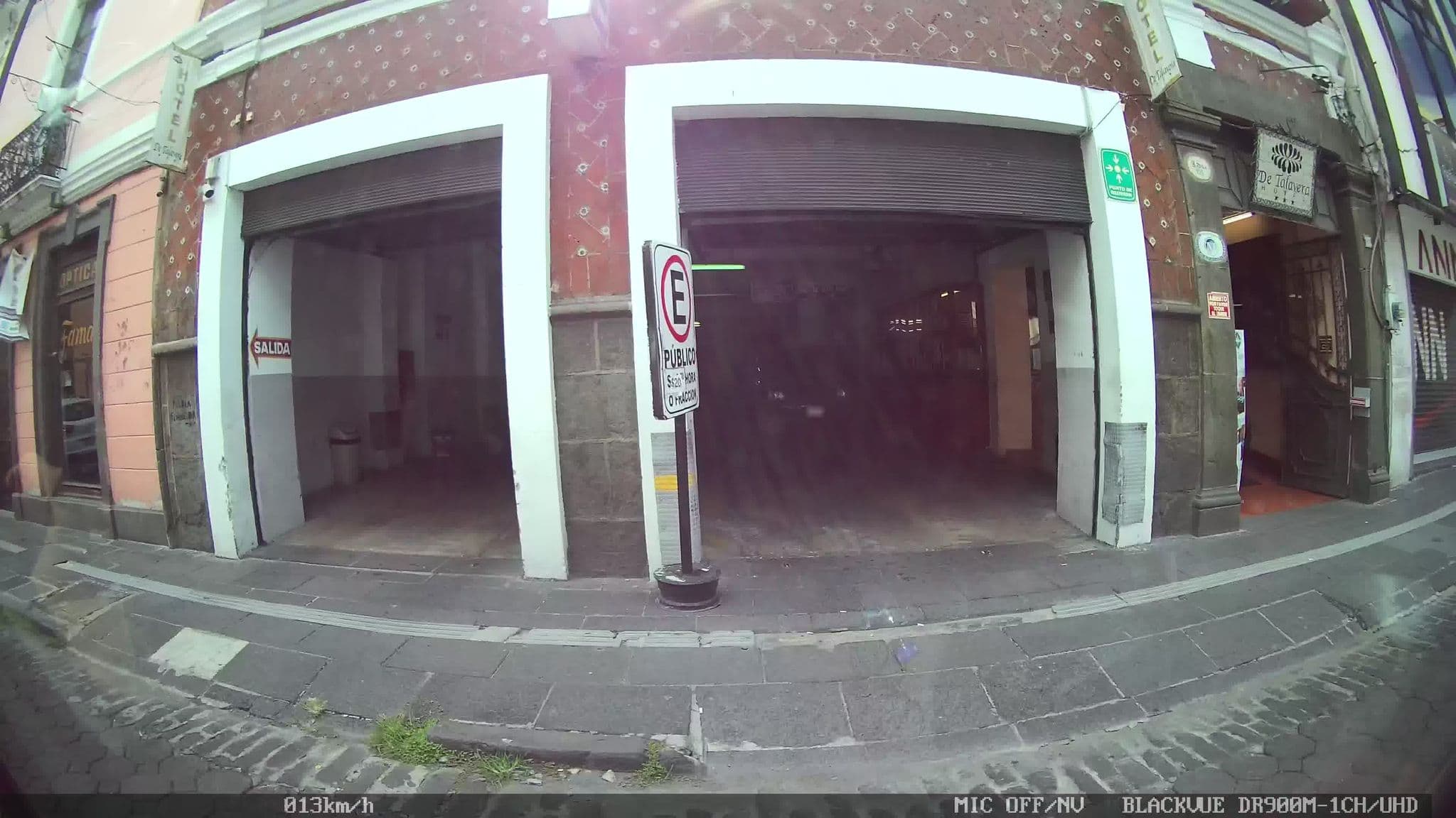 Street view near Hotel de Talavera, Puebla — © kaart_4 (CC BY-SA · Mapillary)