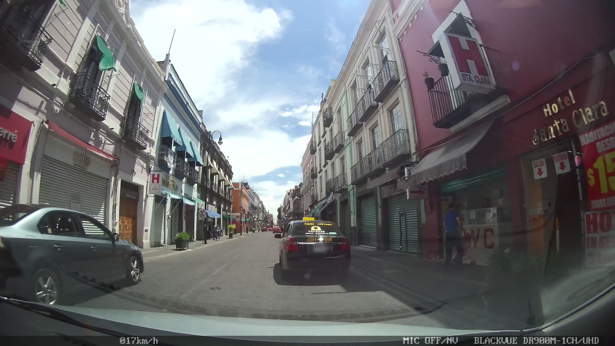 Street view near Hotel Santa Clara, Puebla — © kaart_4 (CC BY-SA · Mapillary)