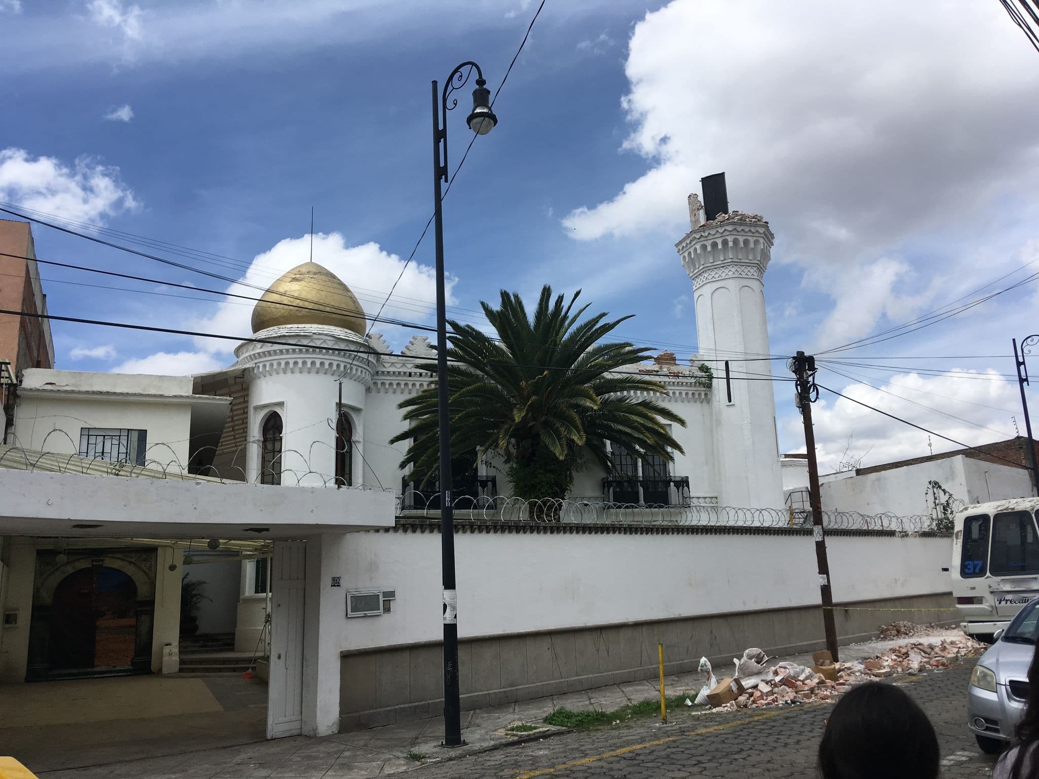 Street view near Hotel Finca Shalom, Puebla — © bonsquid (CC BY-SA · Mapillary)