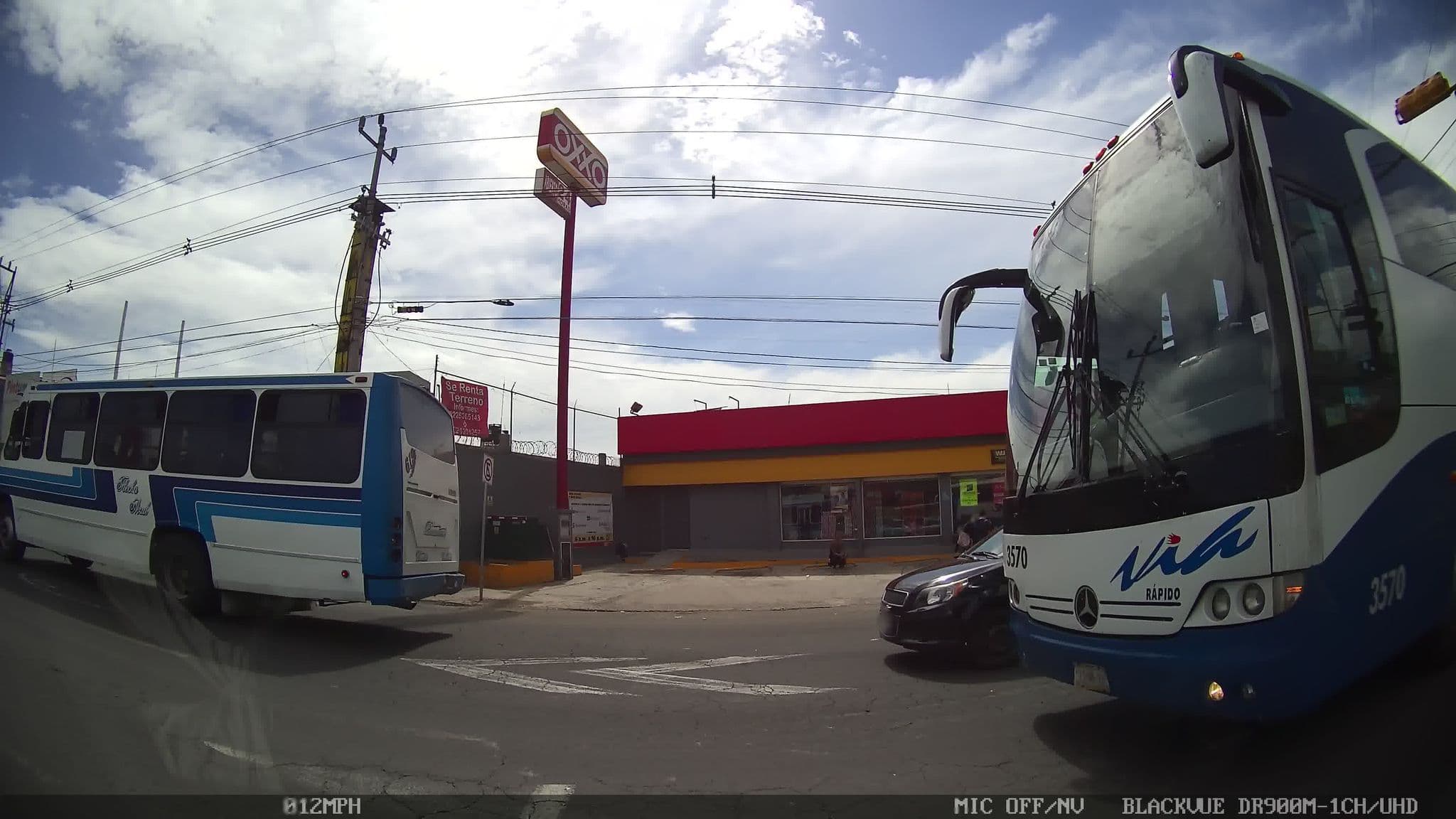 Street view near Motel Mediterraneo, Puebla — © kaart_2 (CC BY-SA · Mapillary)