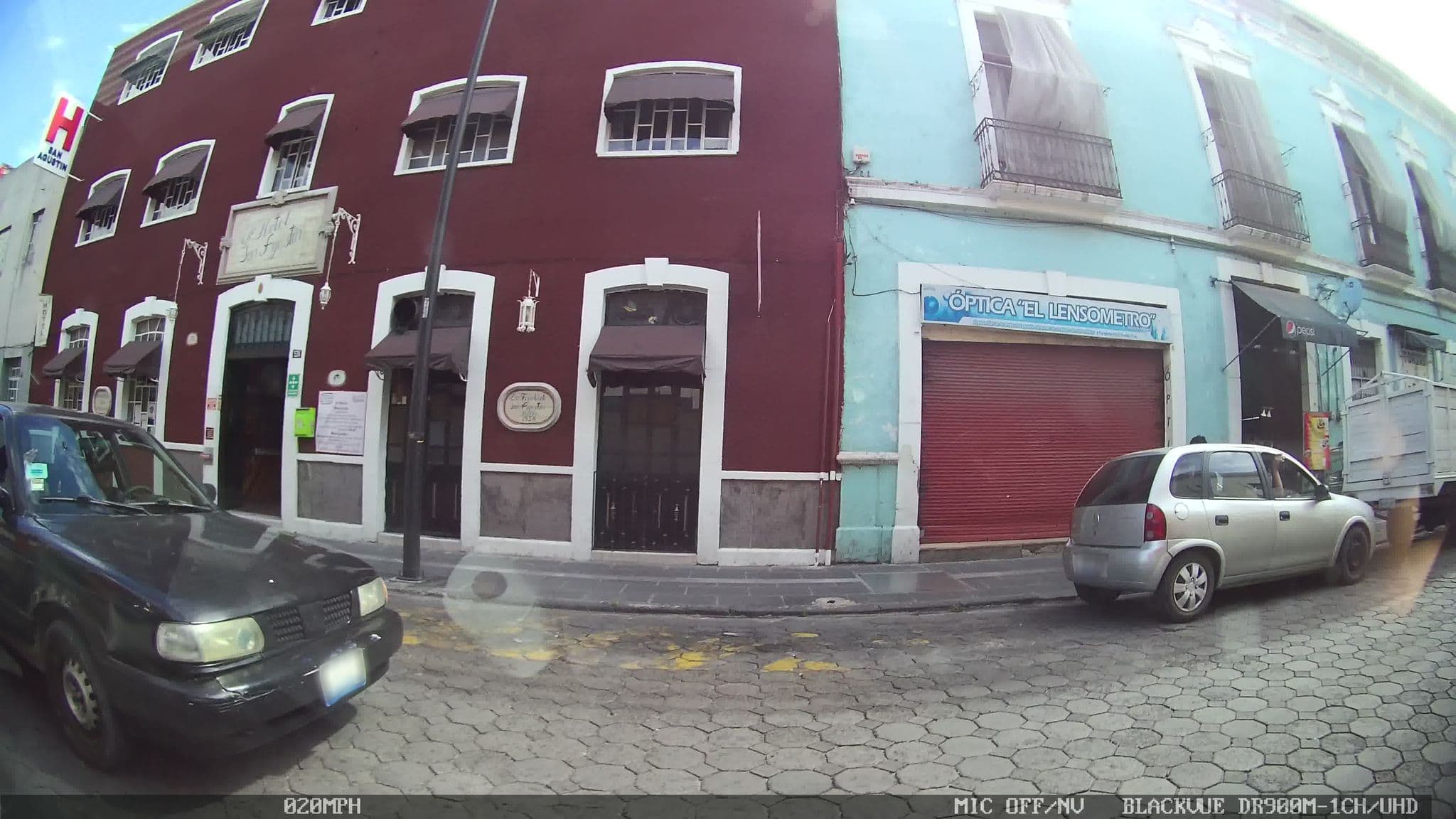 Street view near Hotel San Agustin, Puebla — © kaart_4 (CC BY-SA · Mapillary)