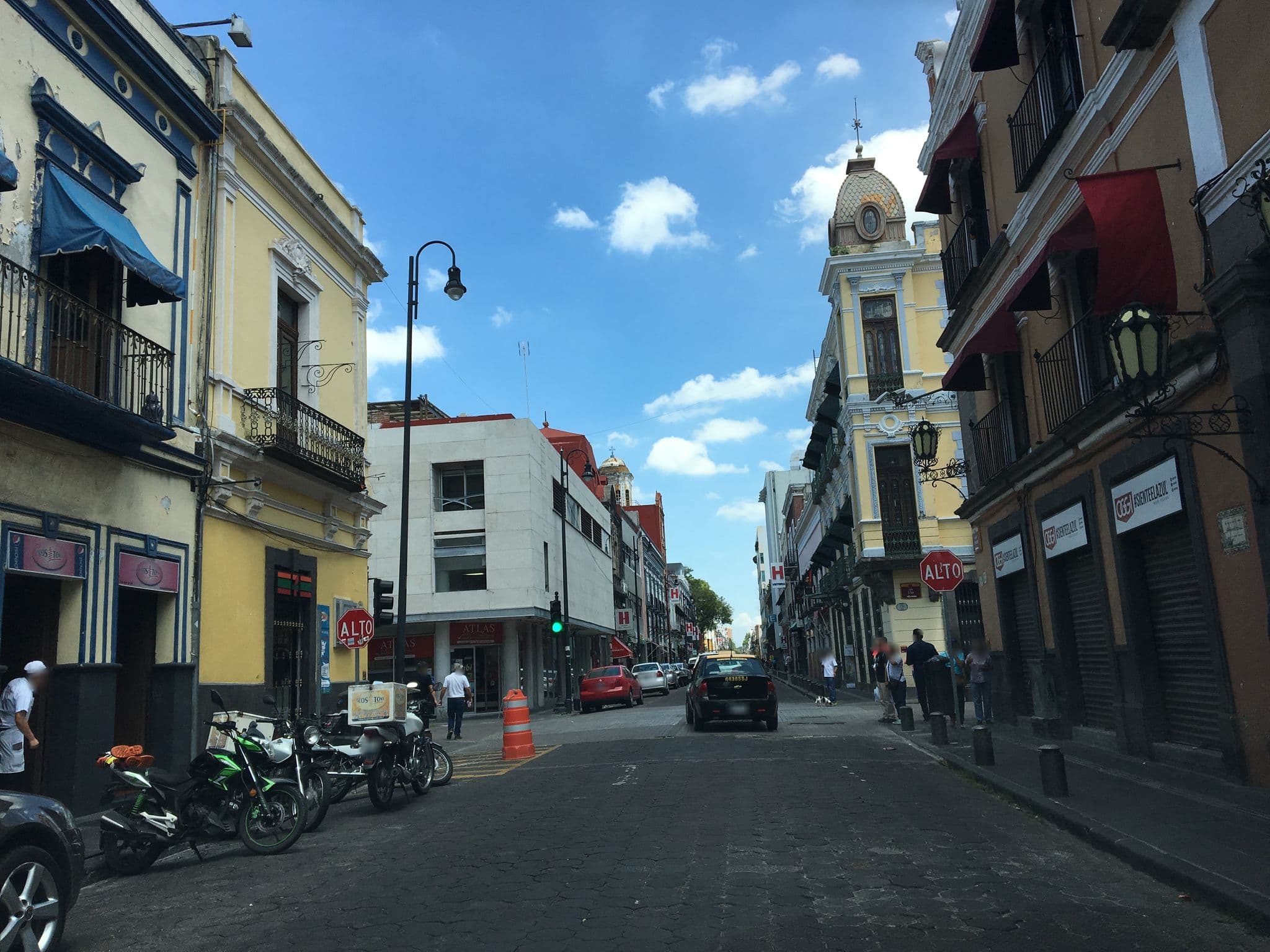 Street view near Hotel Gala Puebla, Puebla — © ccossio (CC BY-SA · Mapillary)