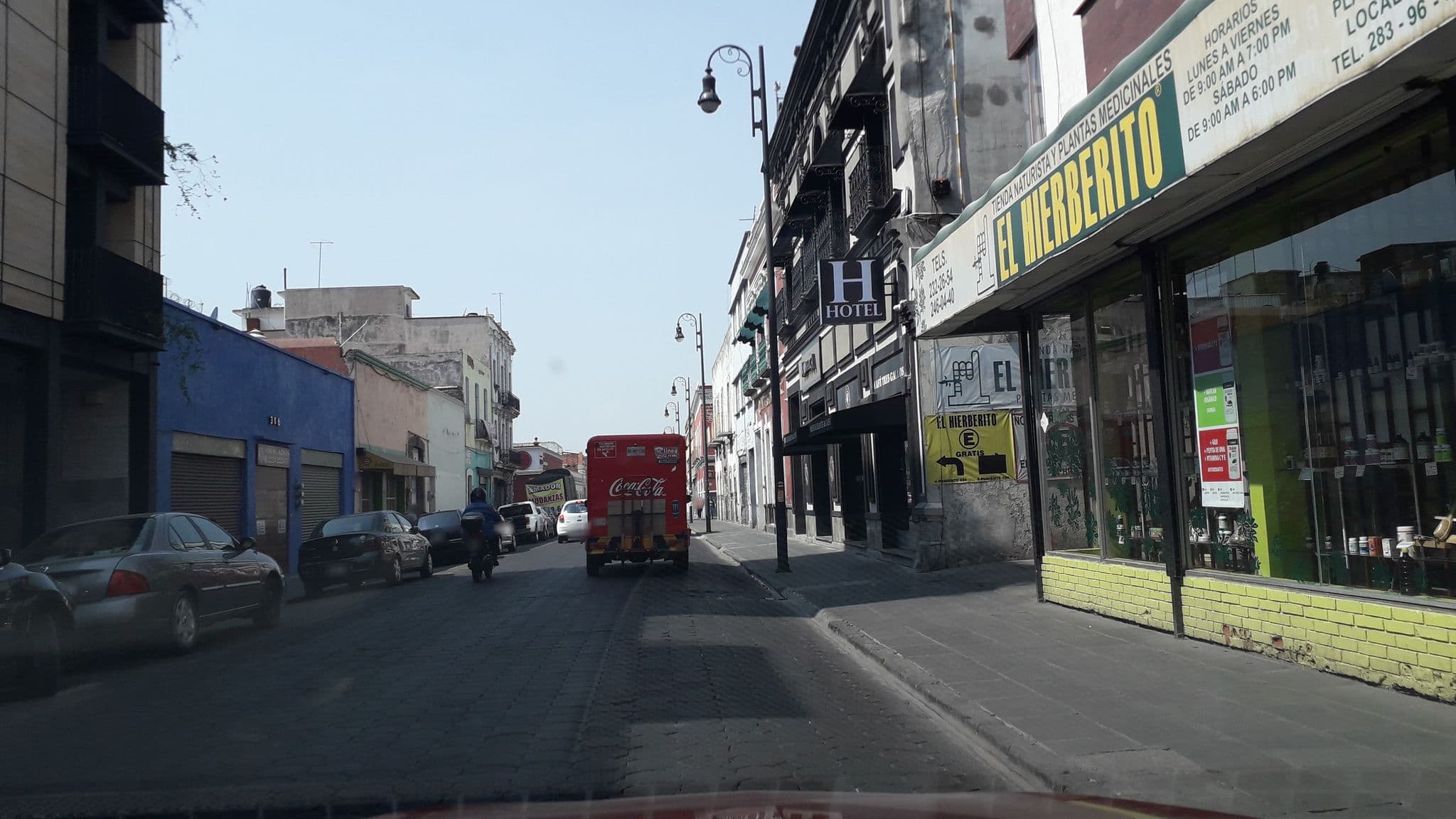 Street view near Hotel Casa Monarca, Puebla — © gchava85 (CC BY-SA · Mapillary)