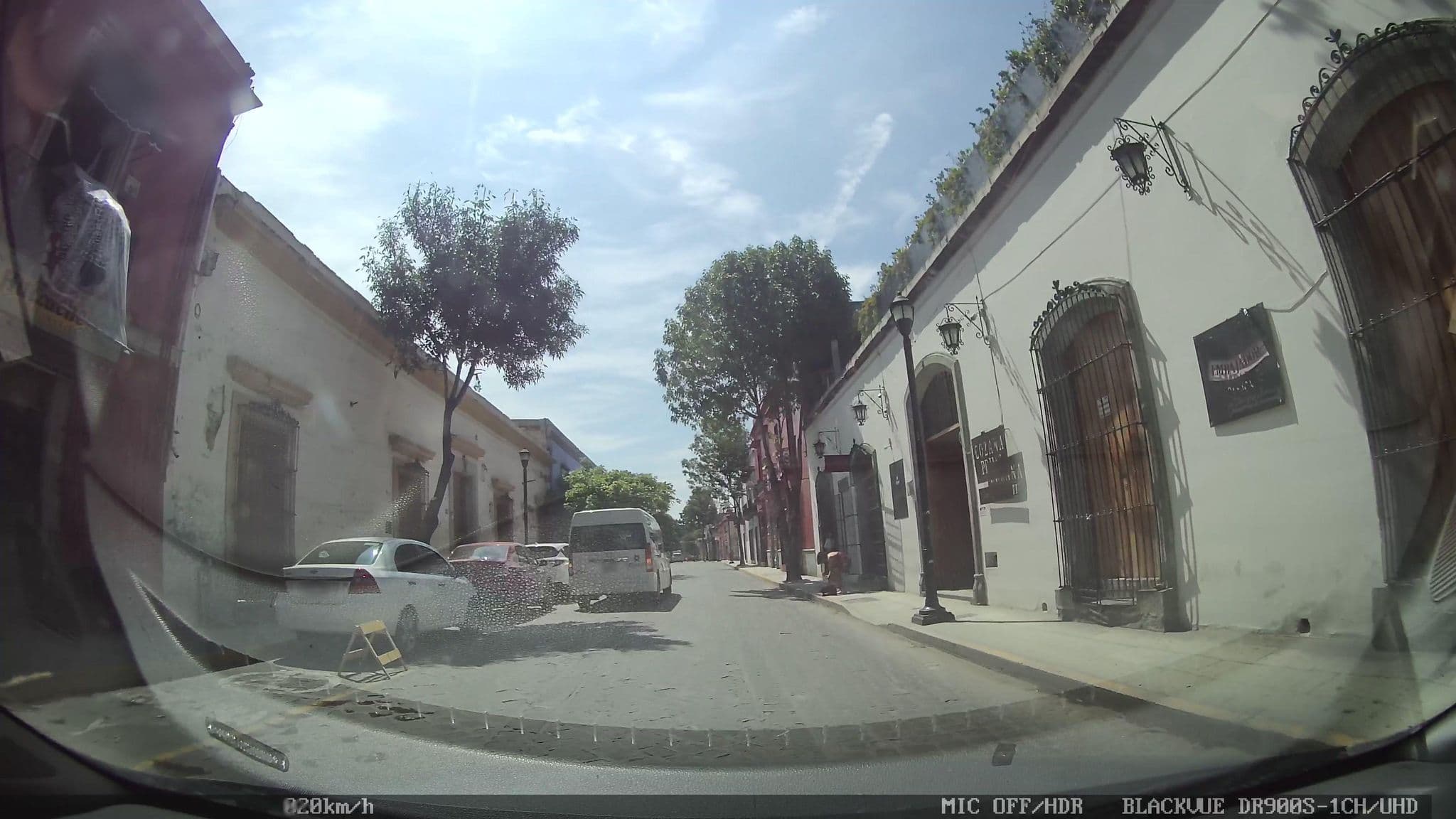 Street view near Viajes Caracal, Oaxaca — © nicovargas (CC BY-SA · Mapillary)