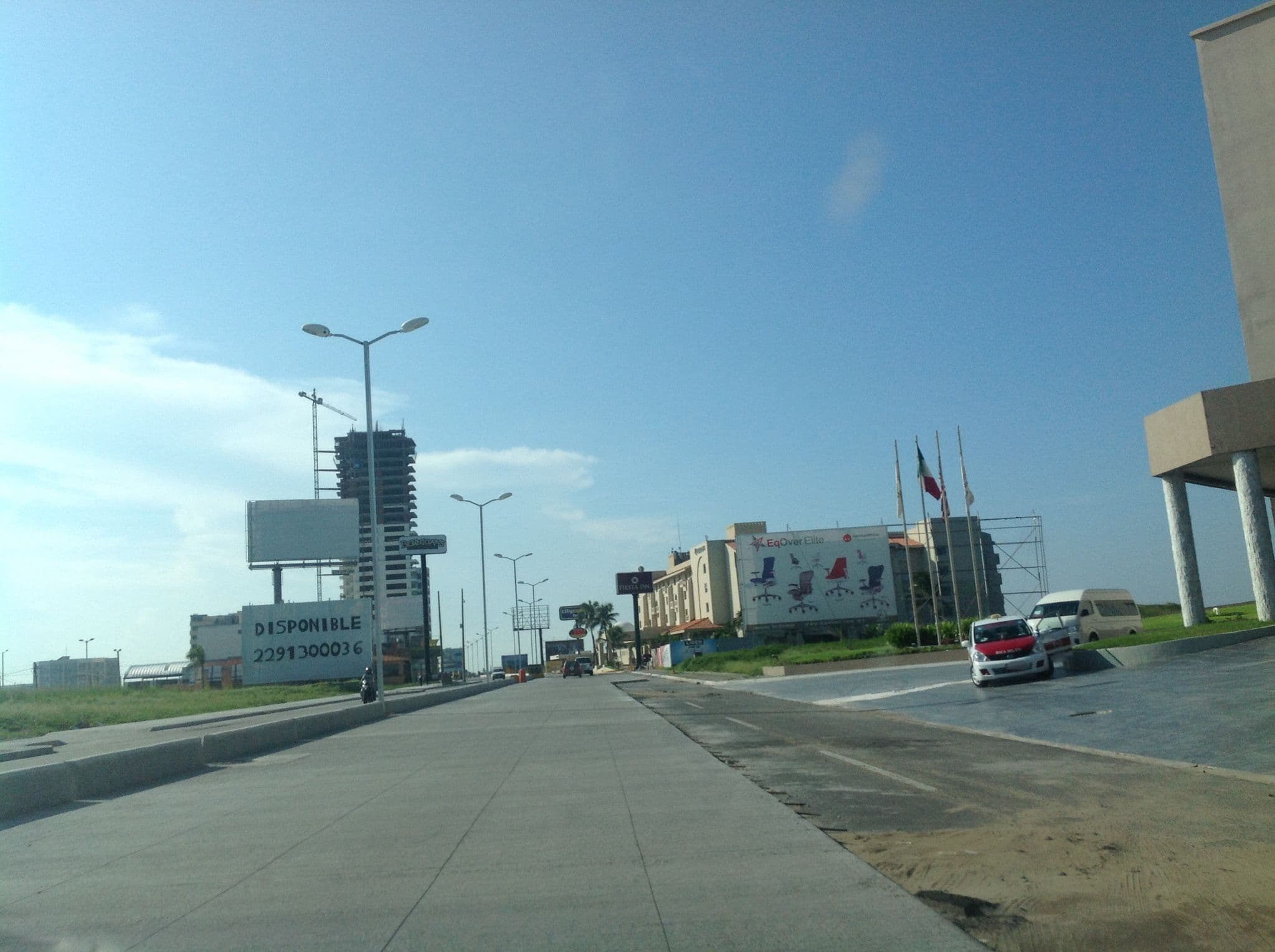Street view near Hotel NH, Veracruz — © omarsansi (CC BY-SA · Mapillary)