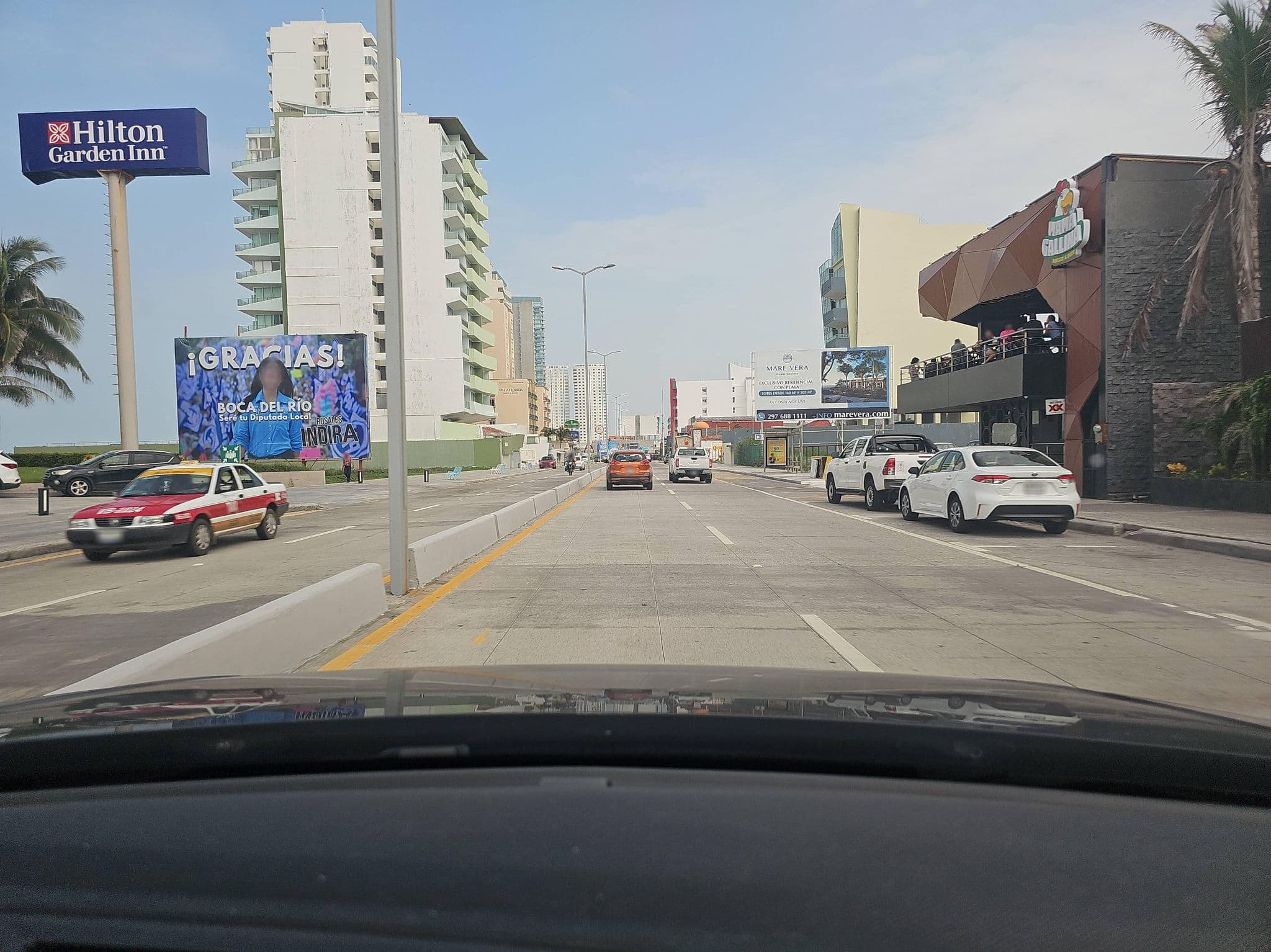 Street view near city Express, Veracruz — © ezaratemx (CC BY-SA · Mapillary)
