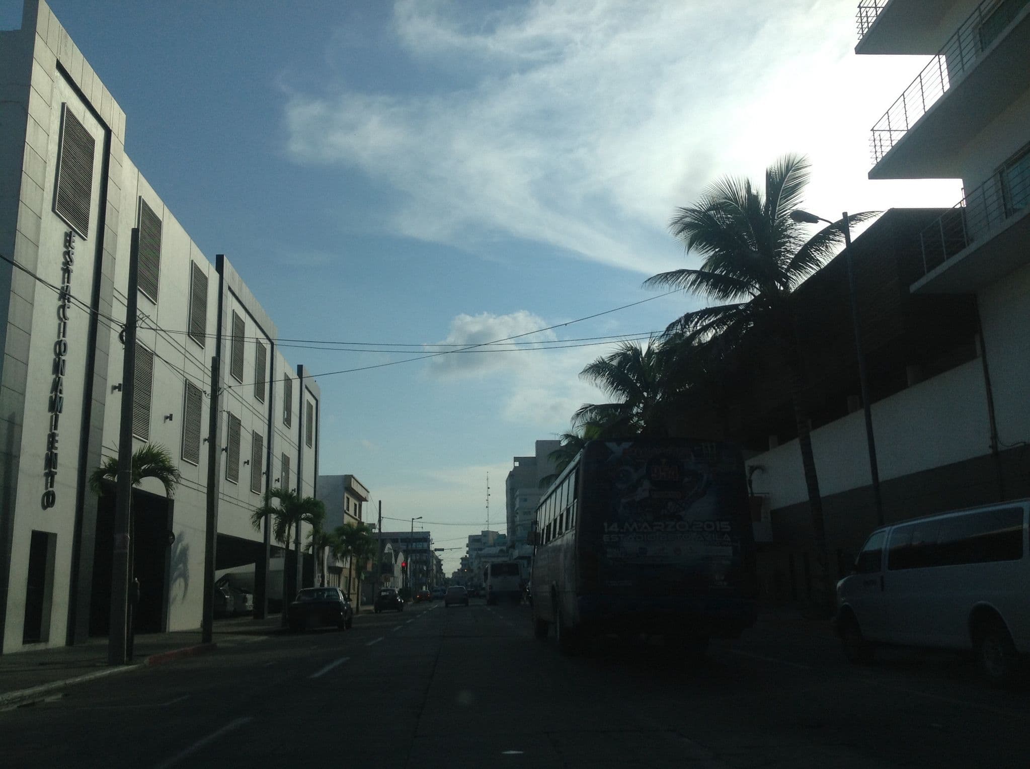 Street view near Emporio Veracruz, Veracruz — © omarsansi (CC BY-SA · Mapillary)