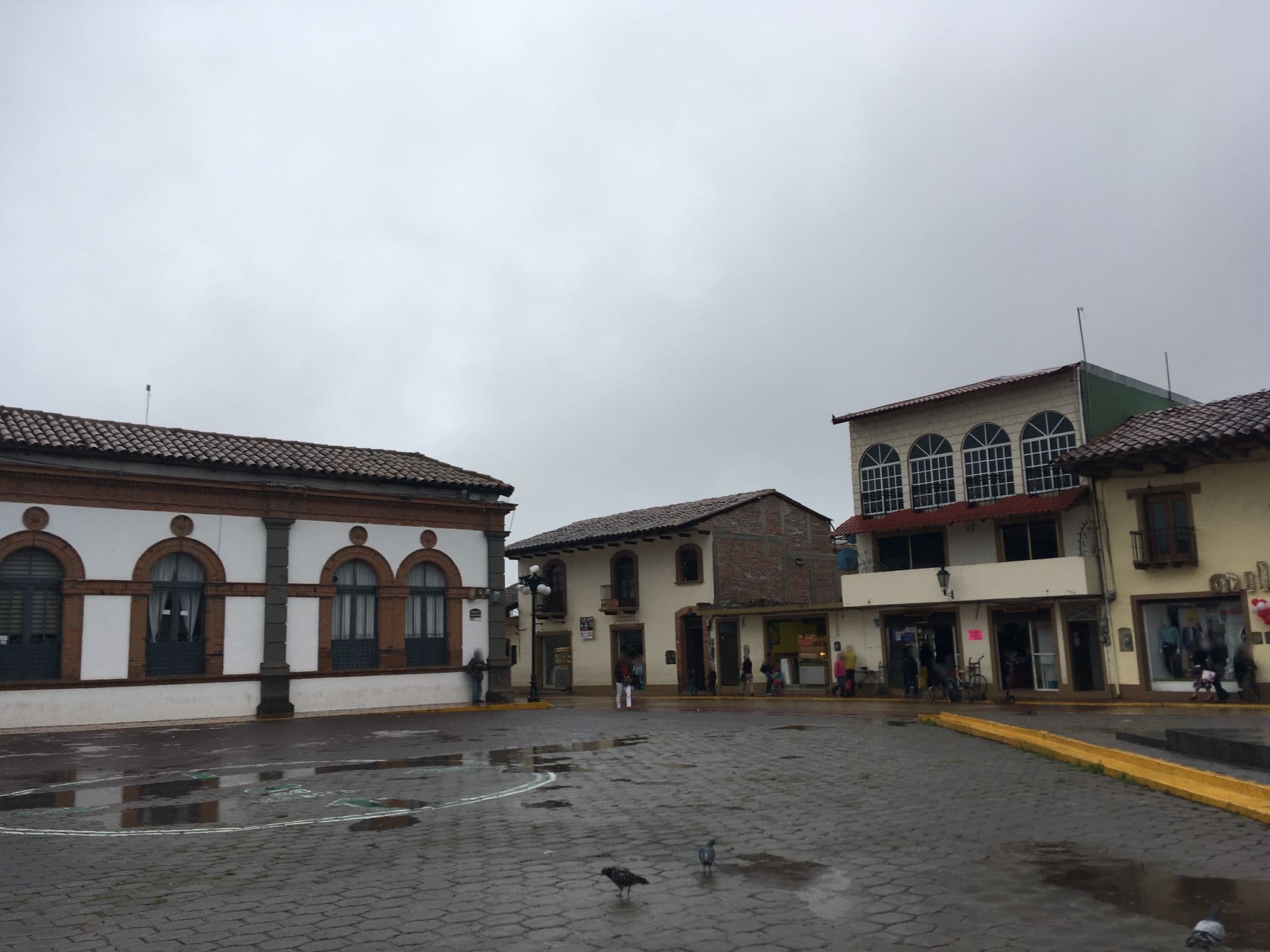 Street view near Hotel Cristal Chignahuapan, Chignahuapan — © mapeadora (CC BY-SA · Mapillary)