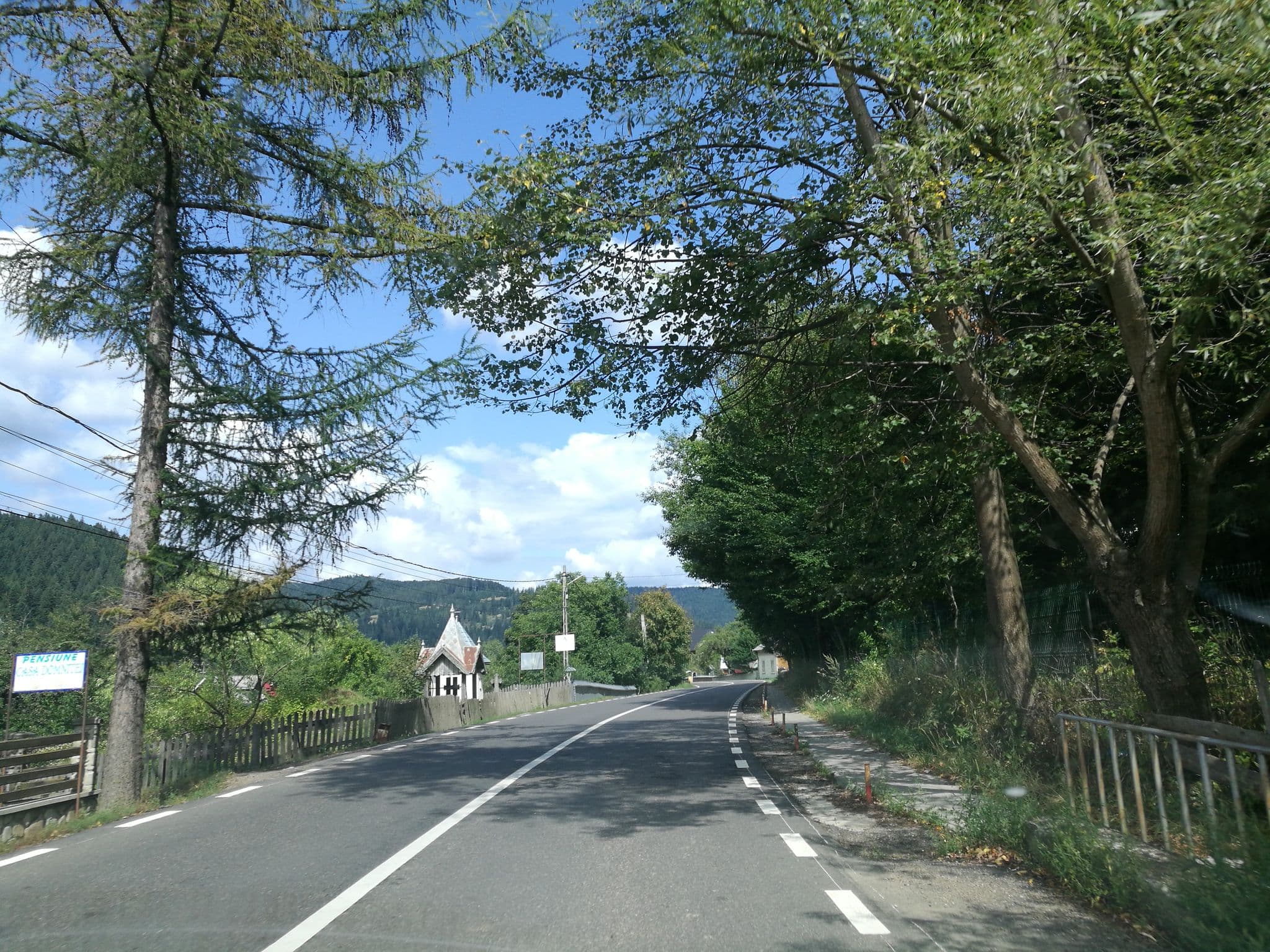 Street view near Pensiunea Casa Domniței, Suceviţa — © rsandu (CC BY-SA · Mapillary)