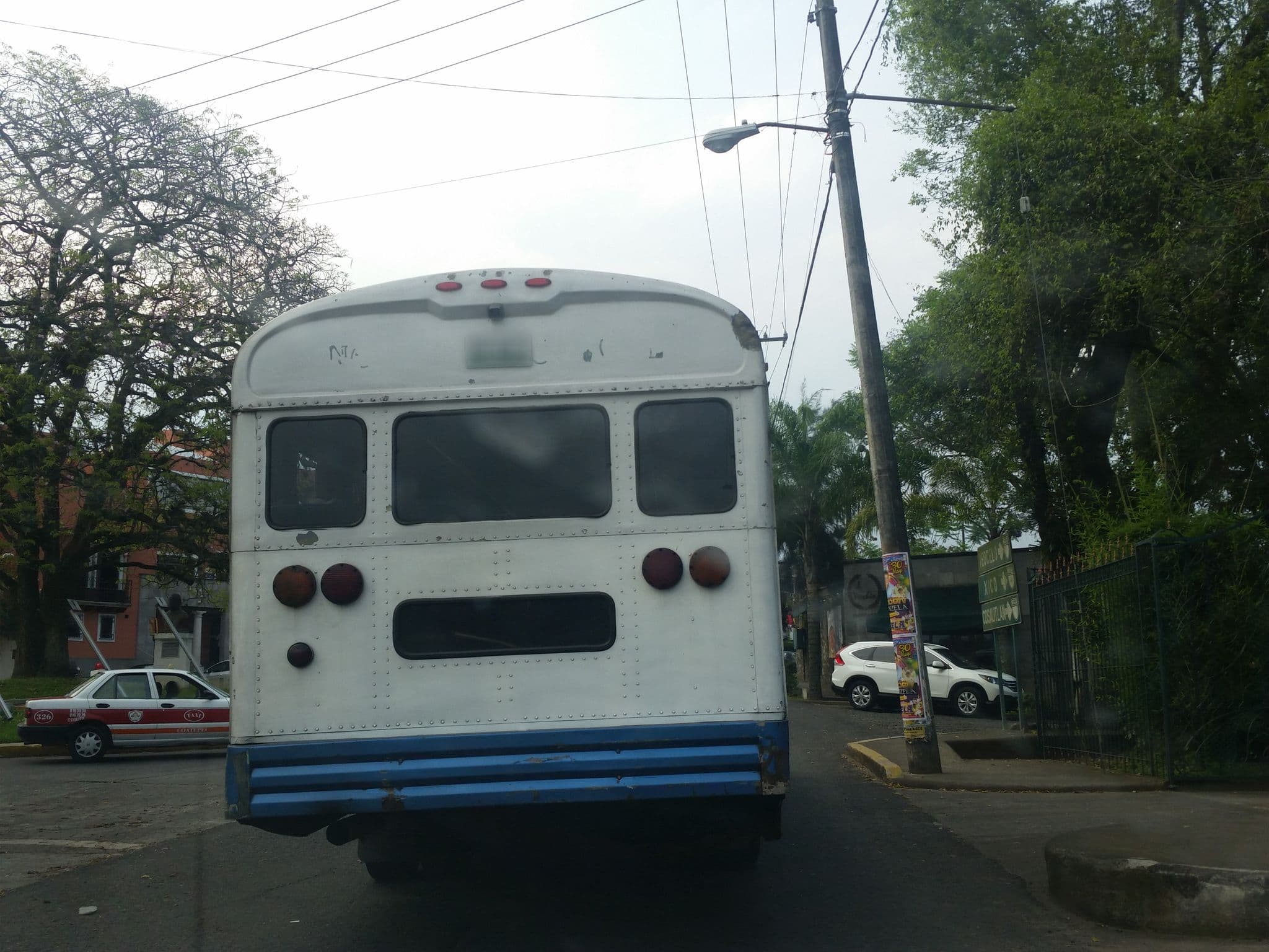Street view near Inmobiliaria Hotelera Elvira, Coatepec — © jessica_diaz (CC BY-SA · Mapillary)