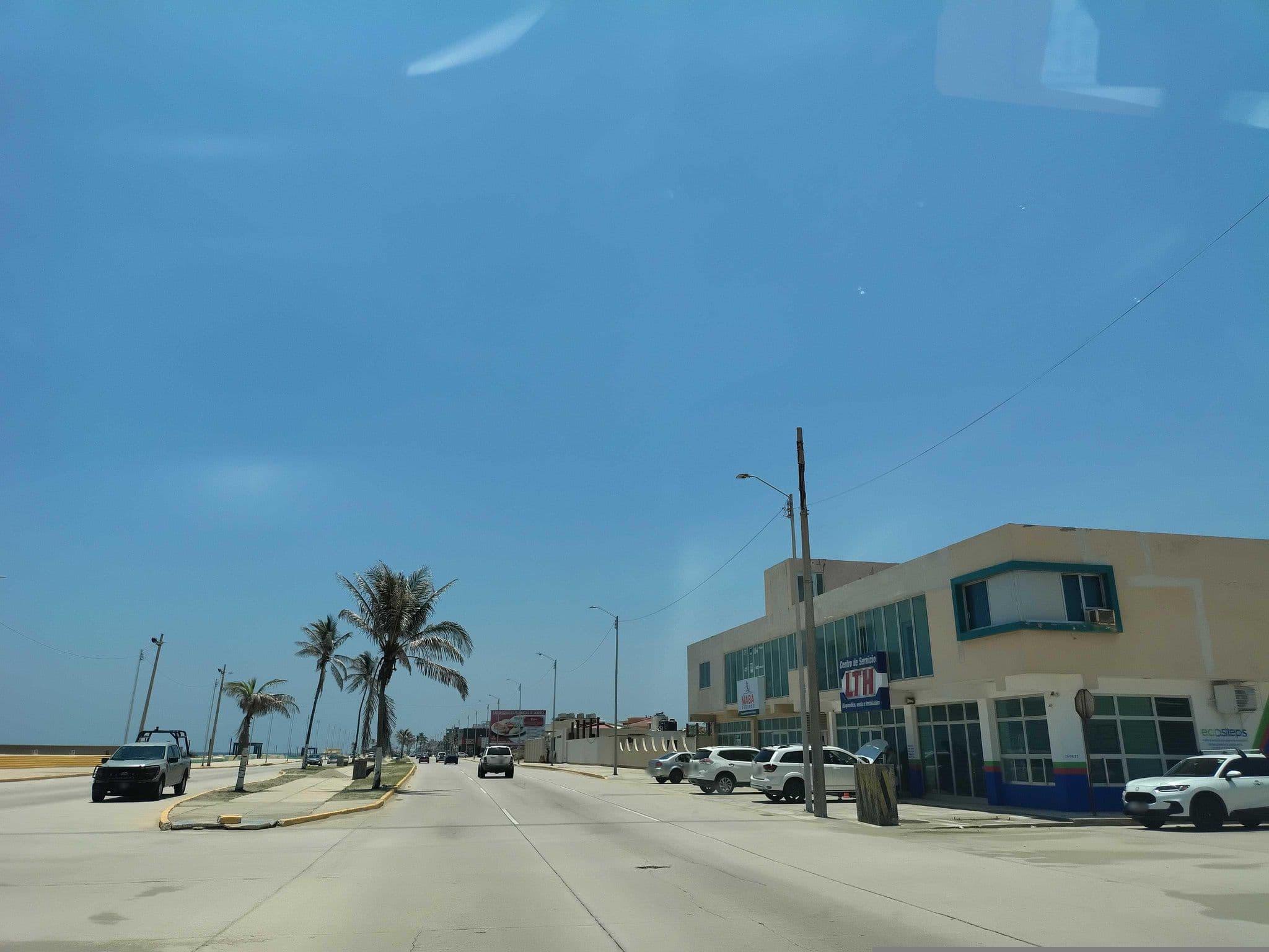 Street view near Motel Marina, Coatzacoalcos — © cu_CARTOGRAFIA (CC BY-SA · Mapillary)
