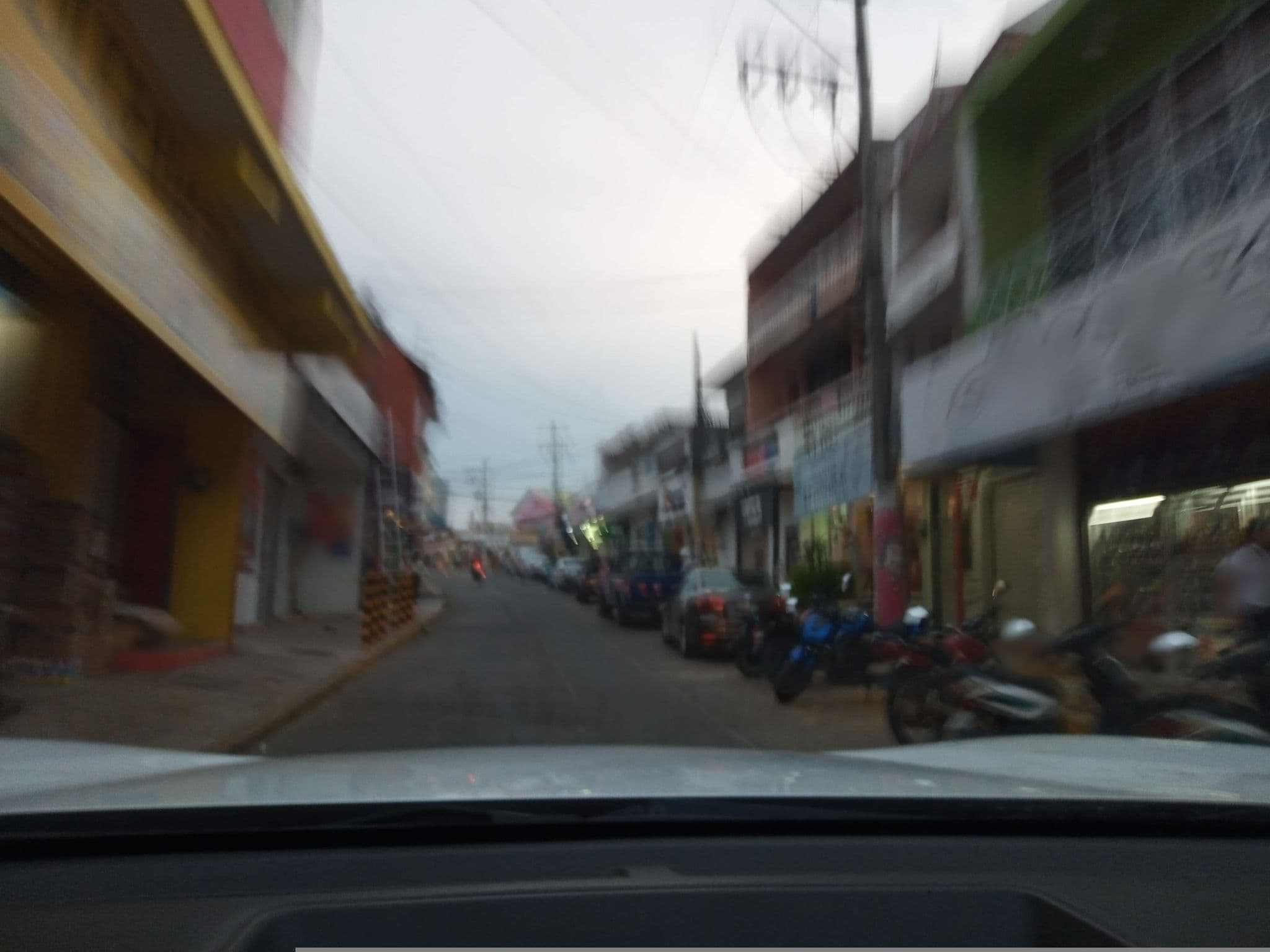 Street view near Mercado Diaz Maria, Acayucan — © edisunza (CC BY-SA · Mapillary)