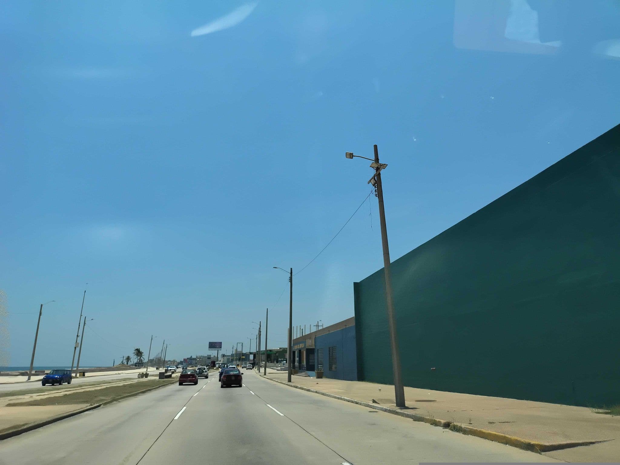 Street view near Quetzalcoalt Suites Deluxe, Coatzacoalcos — © cu_CARTOGRAFIA (CC BY-SA · Mapillary)