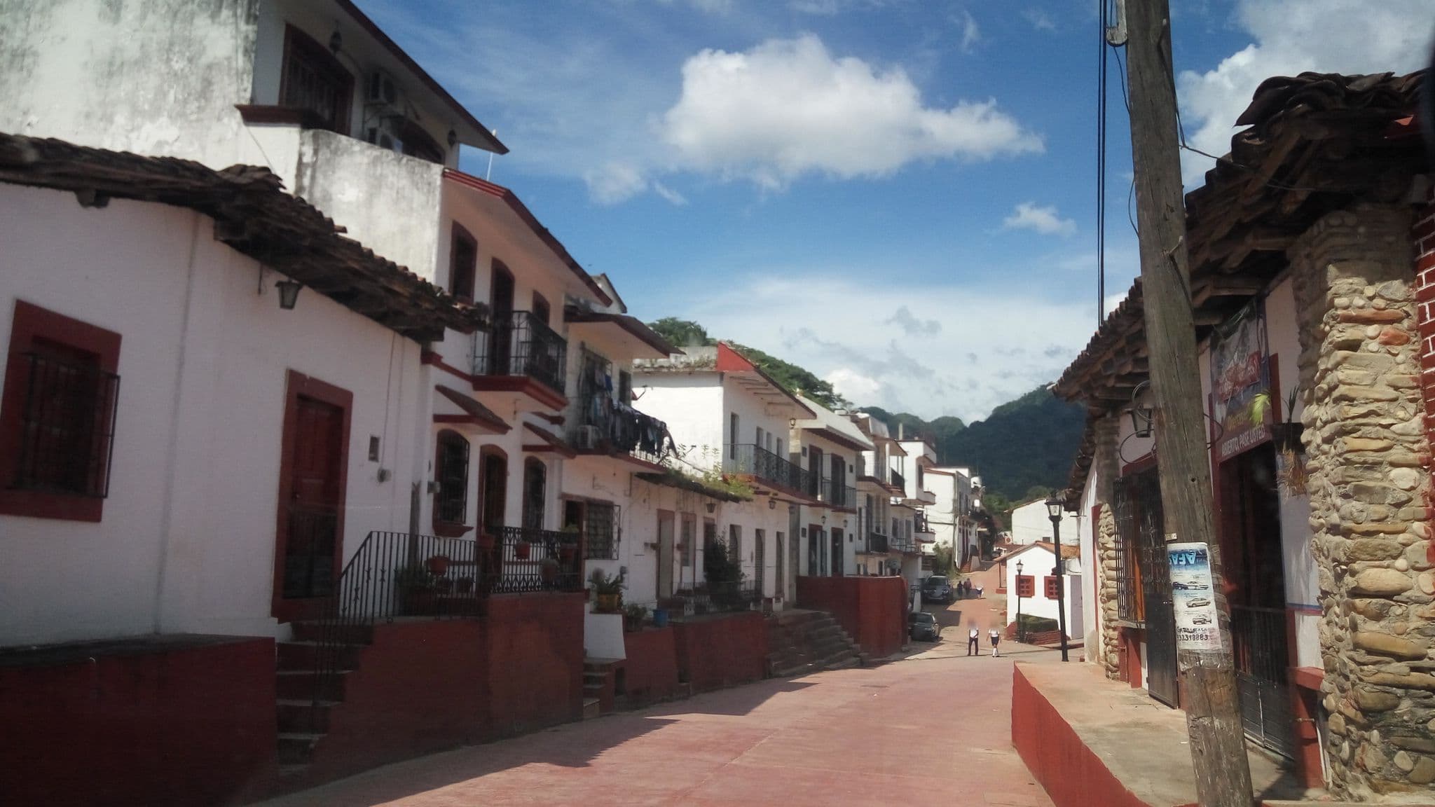 Street view near Casa Tapijulpa, Tapijulapa — © rafaecheve (CC BY-SA · Mapillary)