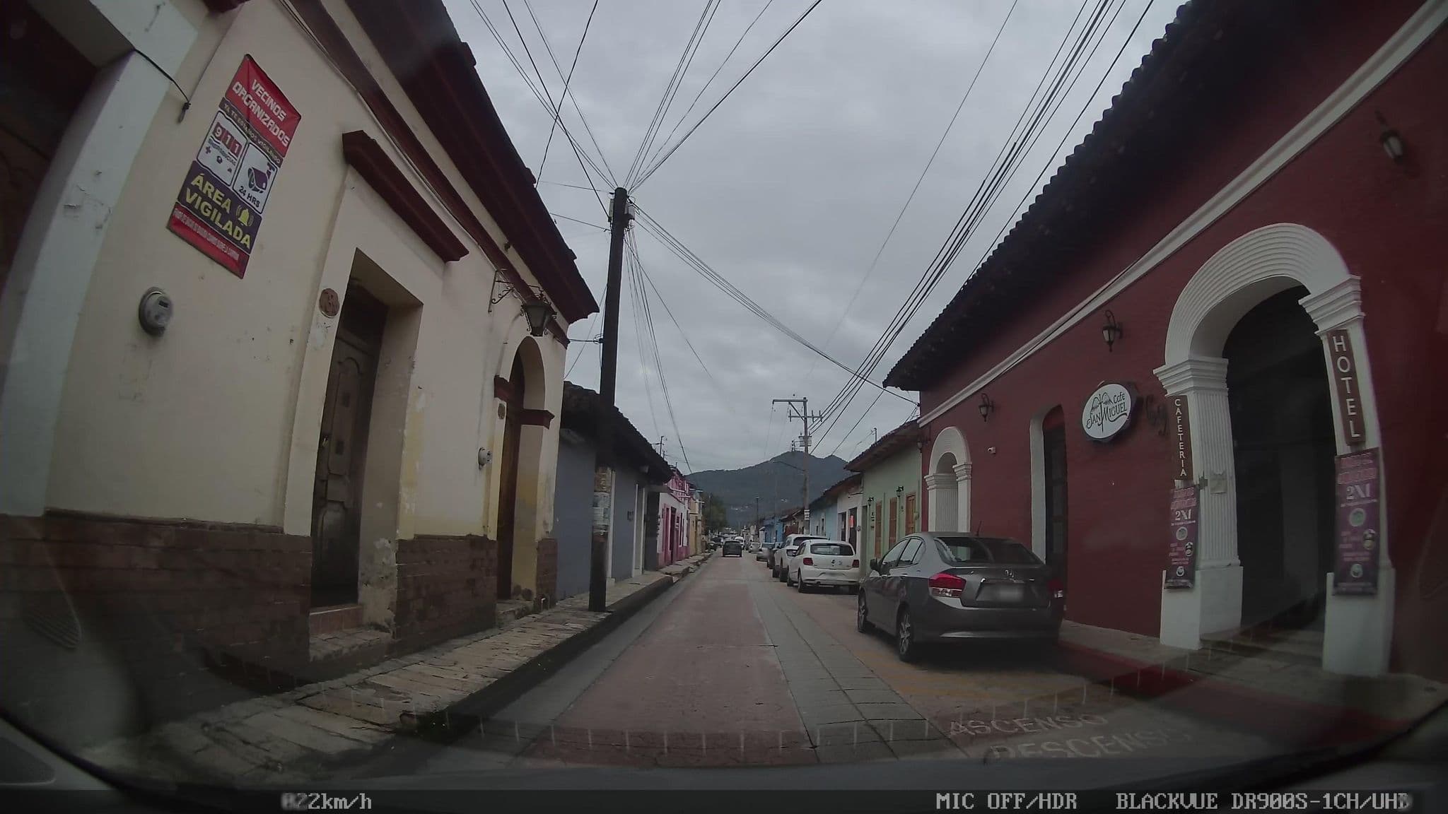 Street view near Hotel Plaza San Cristóbal Inn, San Cristóbal de las Casas — © nicovargas (CC BY-SA · Mapillary)