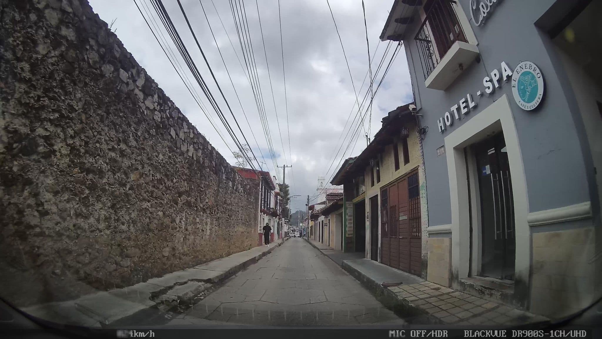Street view near Posada Vinahel, San Cristóbal de las Casas — © nicovargas (CC BY-SA · Mapillary)